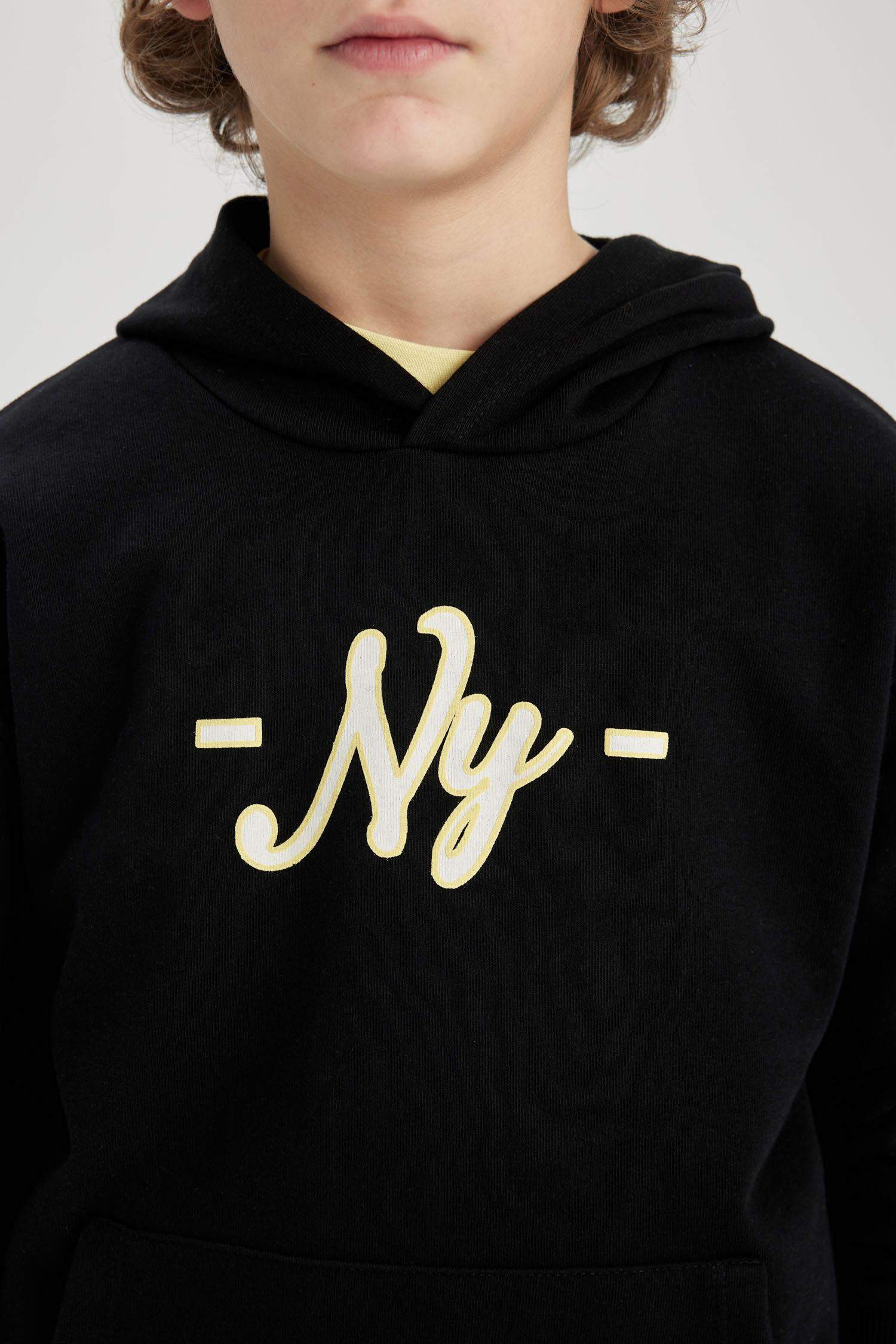 Boy Oversize Fit Hooded Sweatshirt