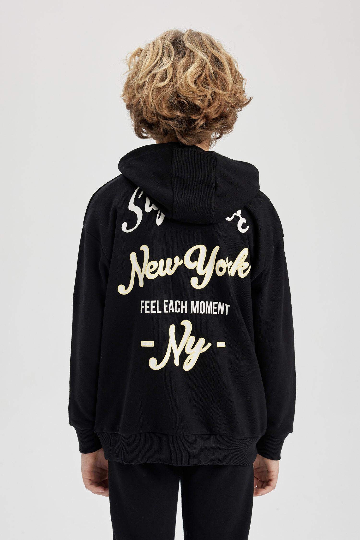 Boy Oversize Fit Hooded Sweatshirt