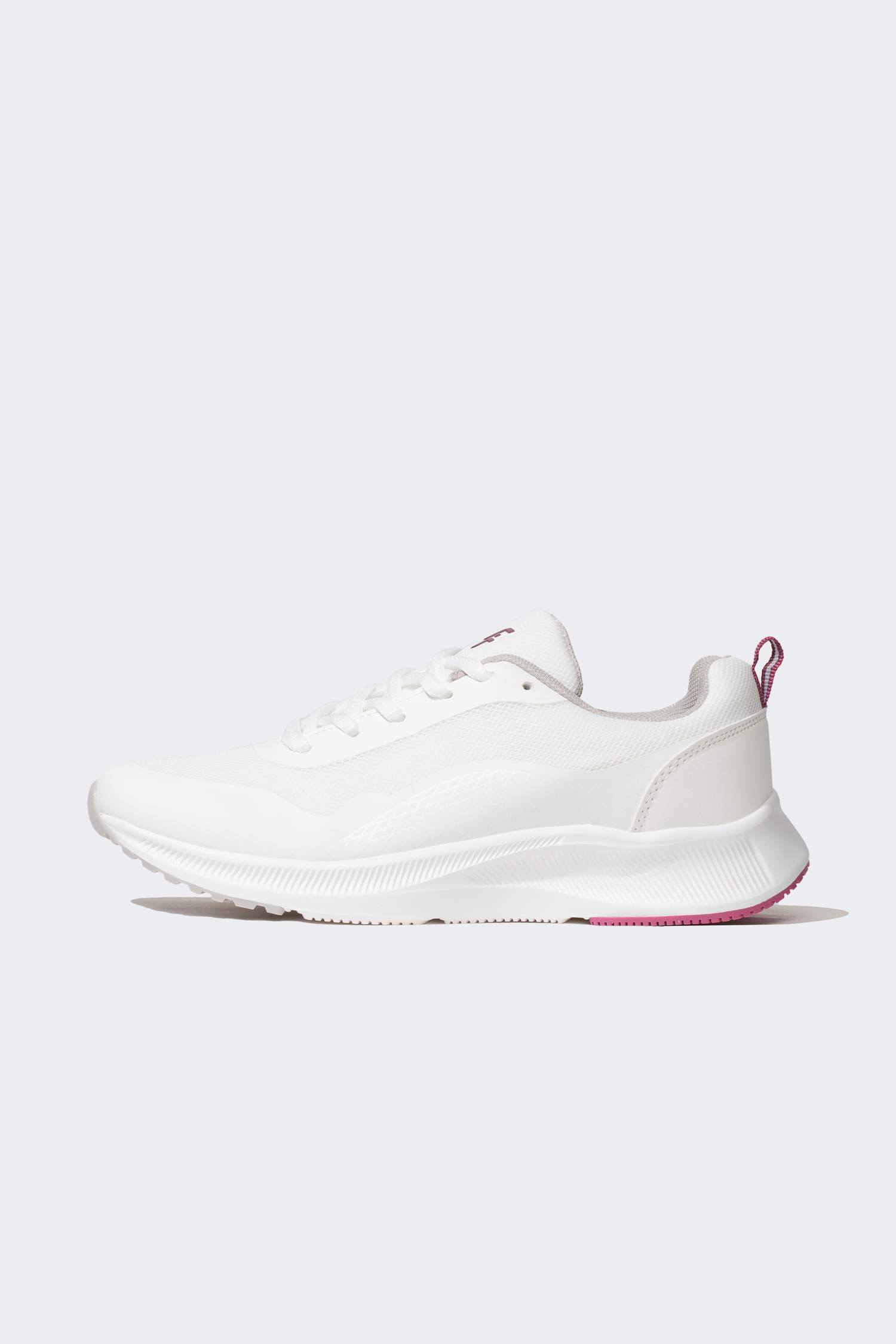 Kadın Tırtıklı Taban Bağcıklı Suni Deri Spor Ayakkabı