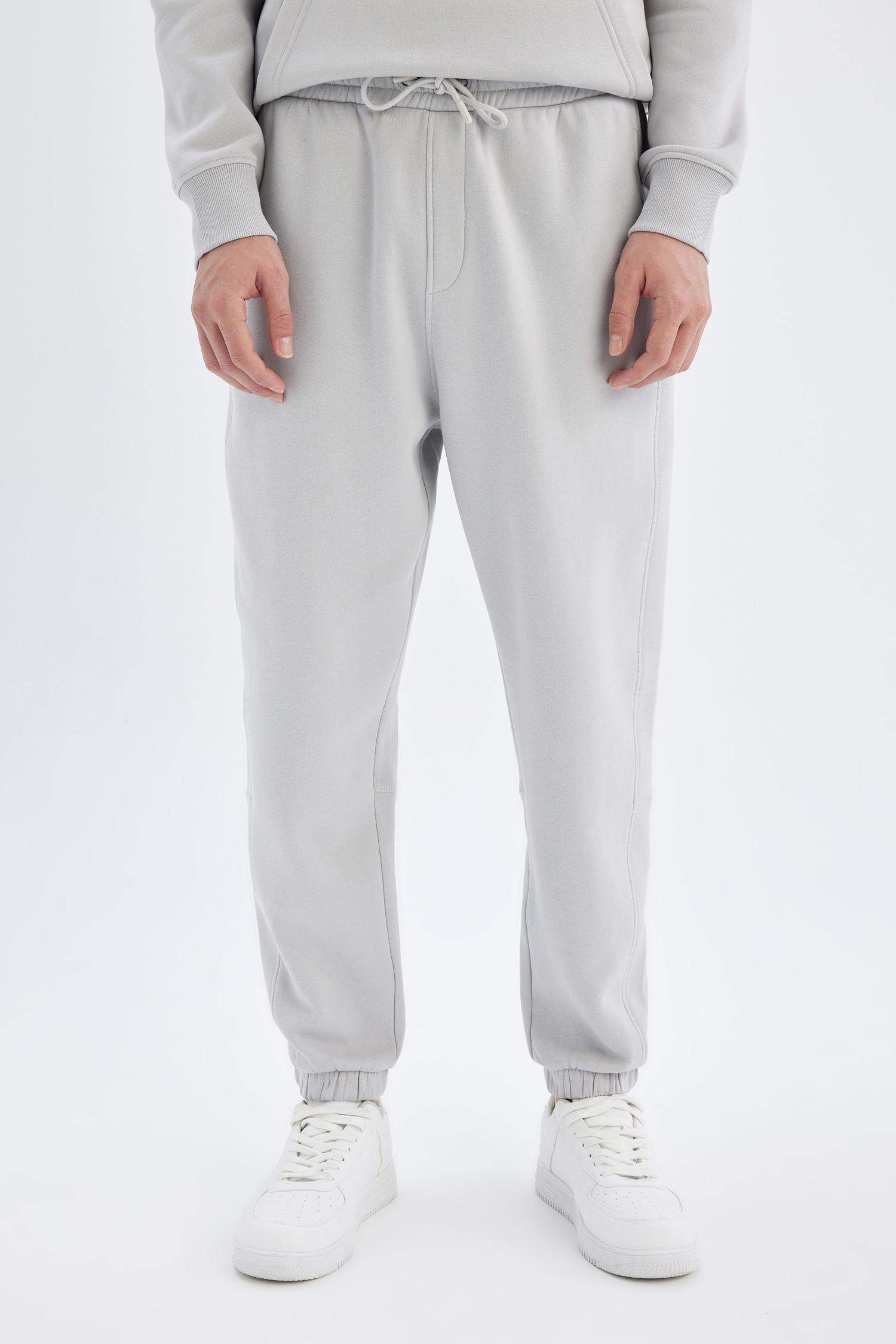 Gray Regular Fit Elastic Waist Leg Sweatpants