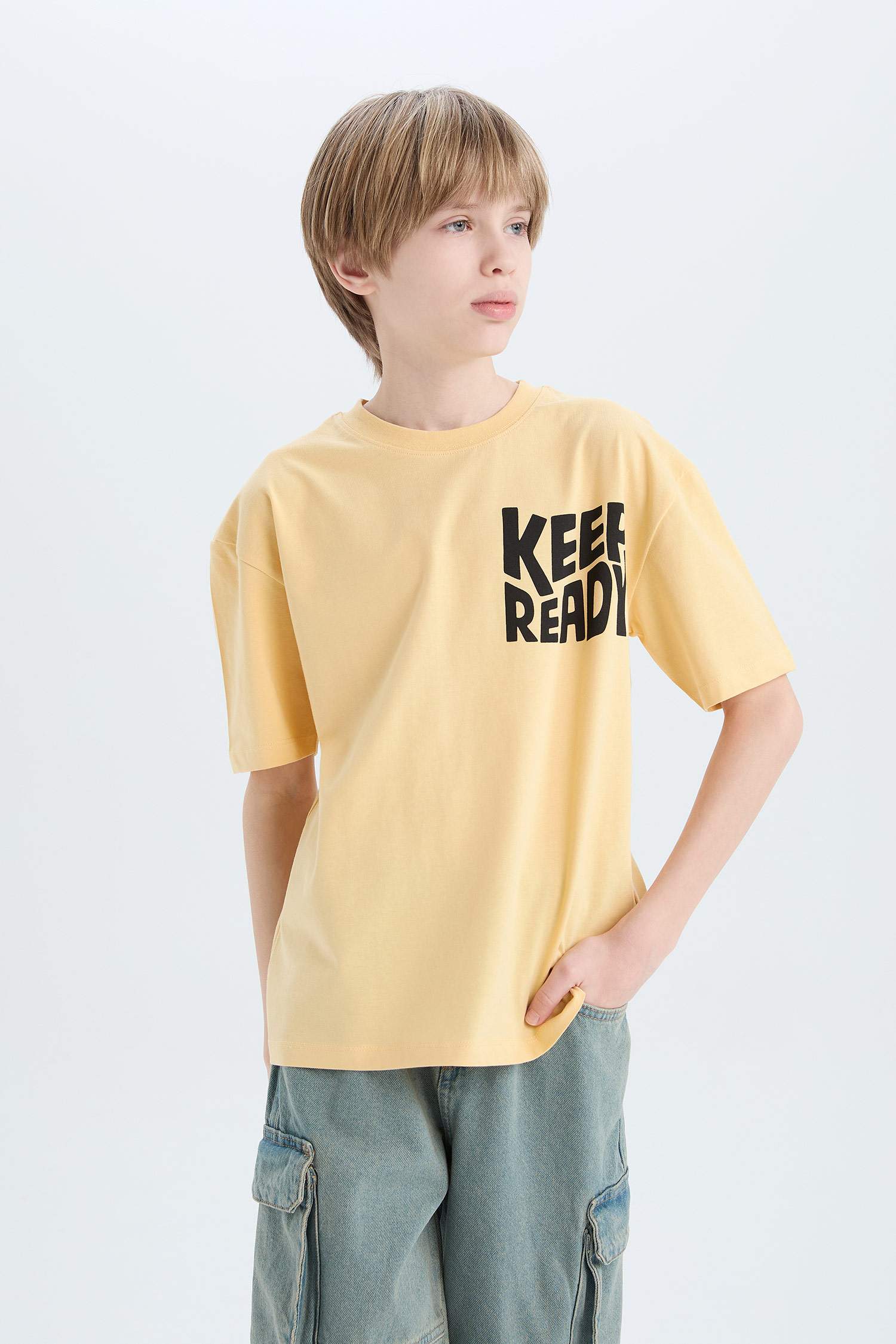 تيشيرت أولاد نص كم اوفر سايز مطبوع برقبة مستديرة