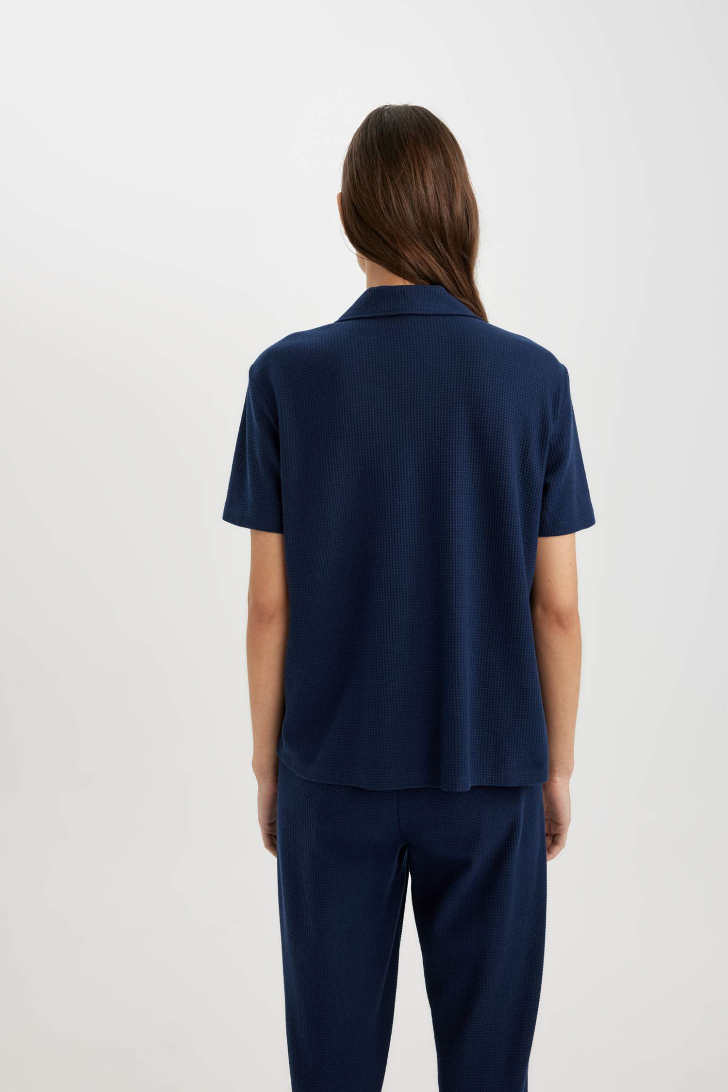 بلوزة بجامة قصة عادية من Fall in Love