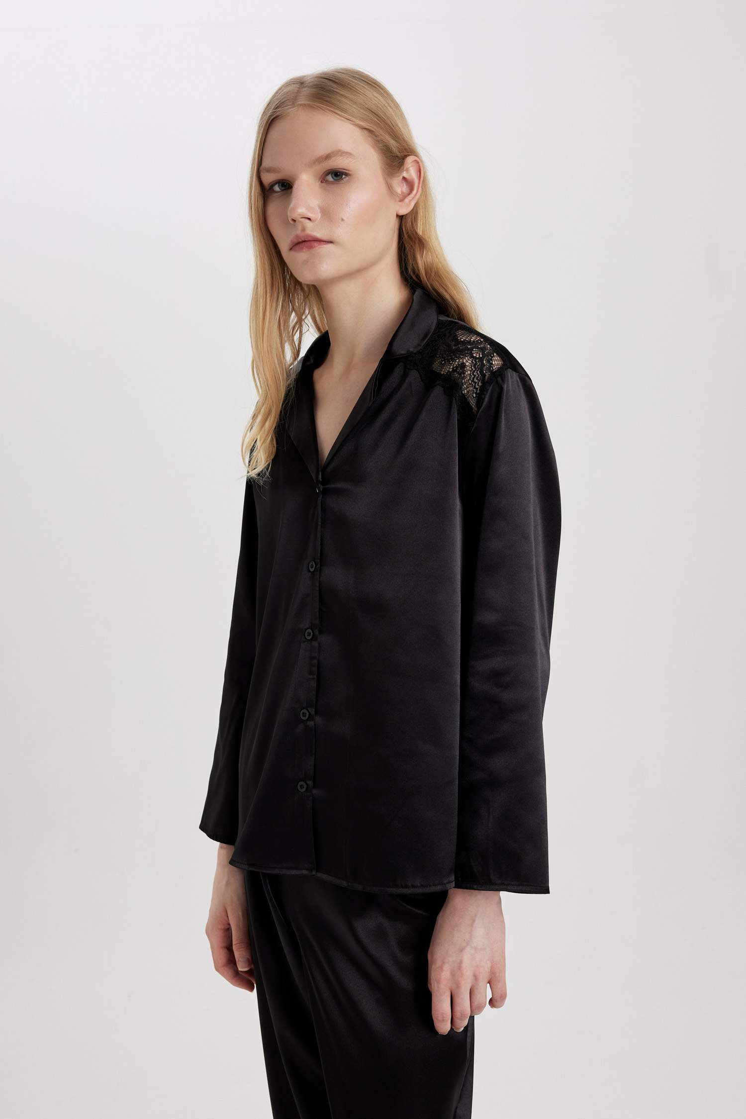 Regular Fit Uzun Kollu Saten Casual Pijama Üstü-Fall in Love