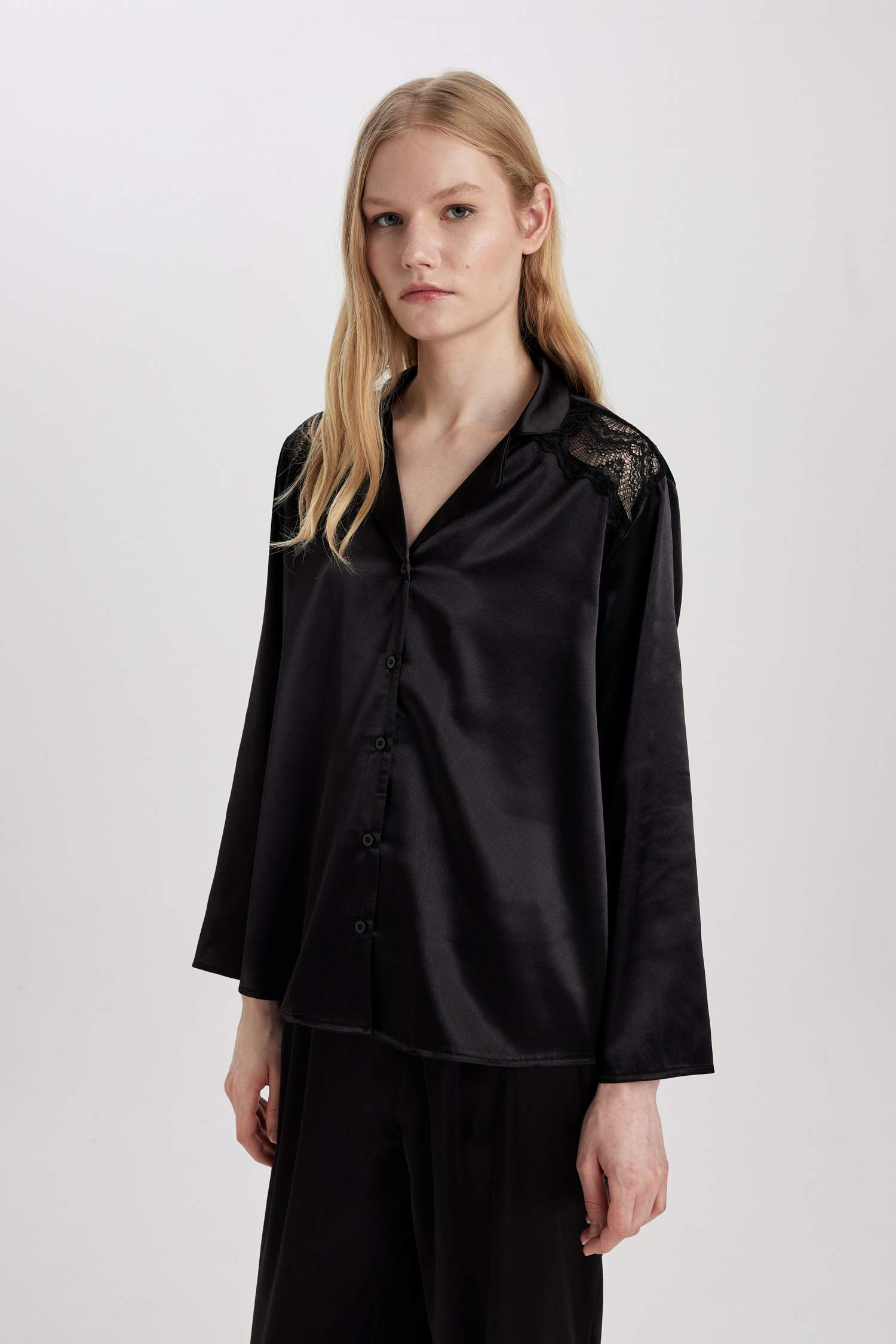 Regular Fit Uzun Kollu Saten Casual Pijama Üstü-Fall in Love