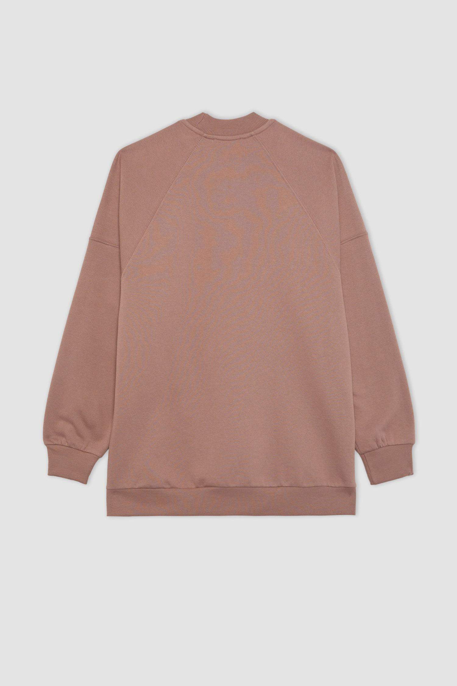 سويت تونيك خفيف وردي قصة عادية بياقة مستديرة ببطانة ناعمة