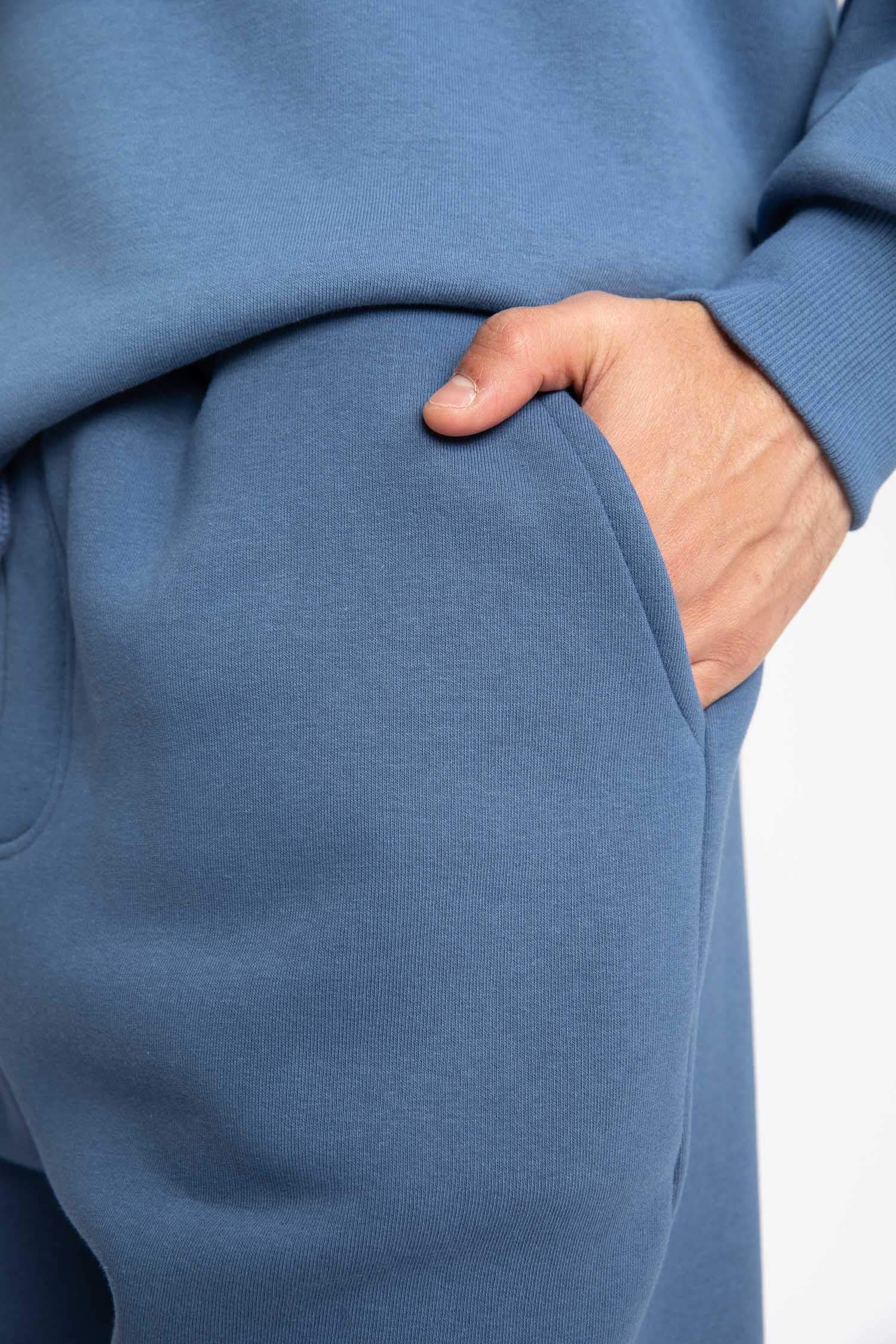 Regular Fit With Pockets Trousers