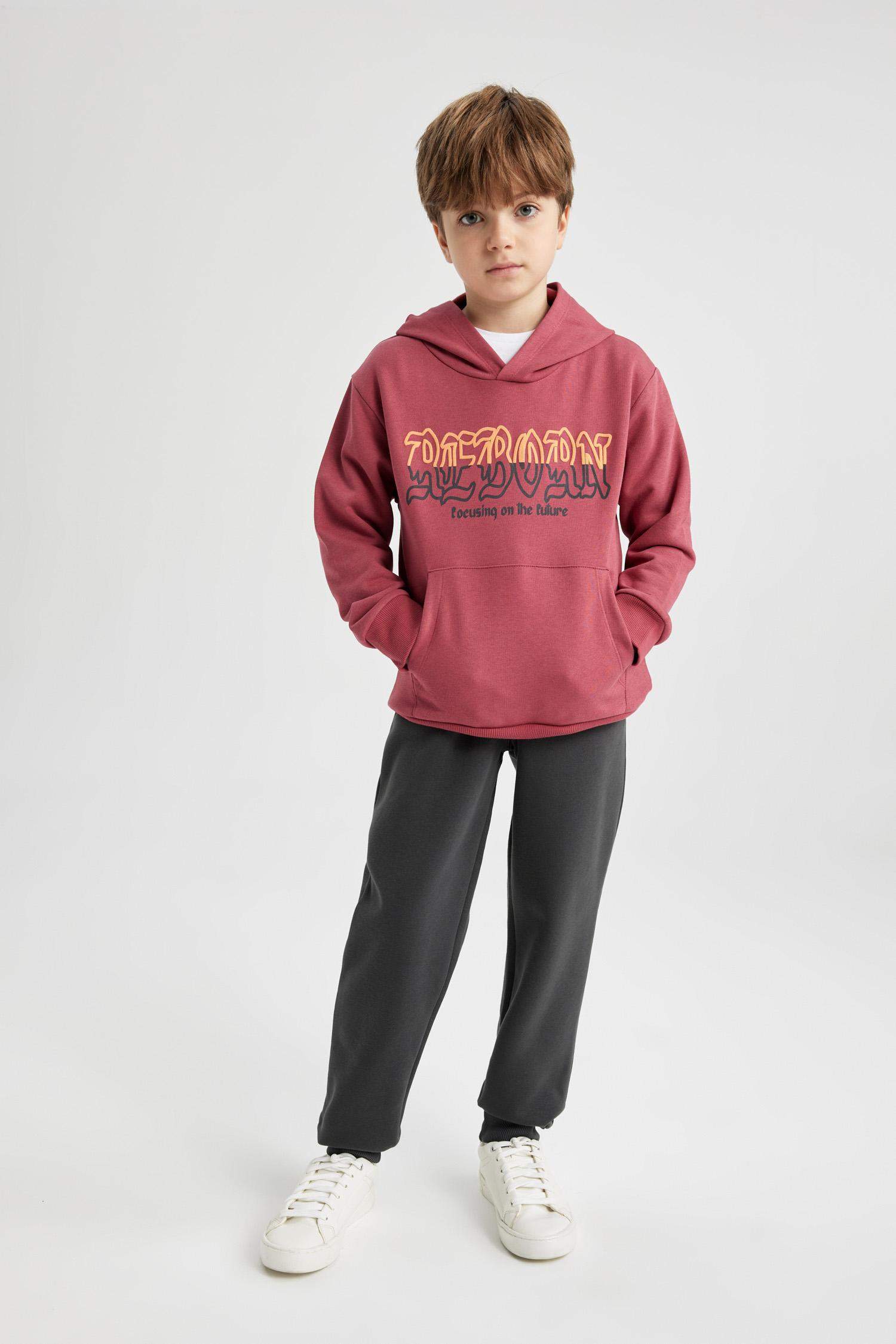 سويت شيرت ولادي قصة عادية بغطاء للرأس بجيب