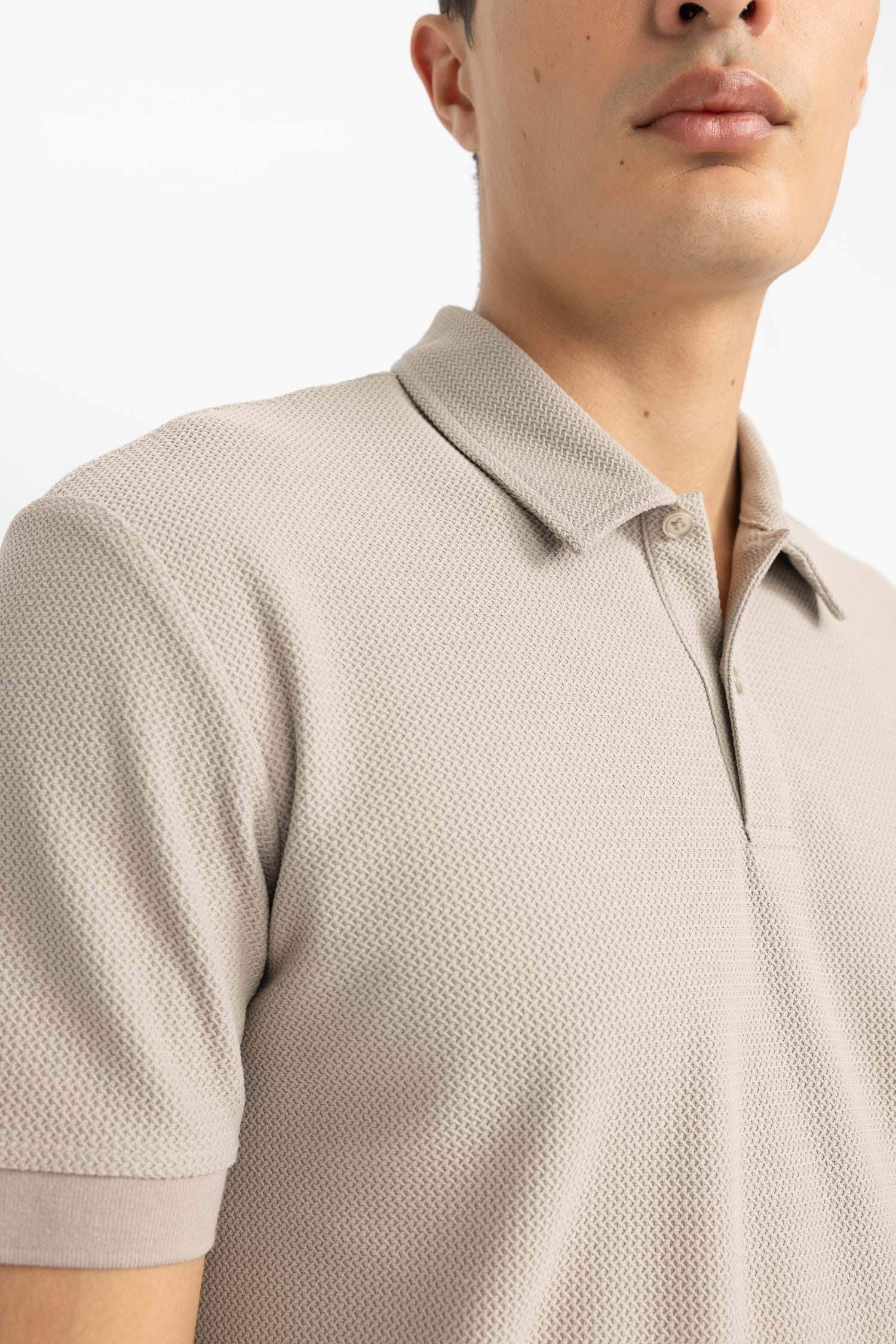 تيشيرت بولو نص ردن مودرن فيت