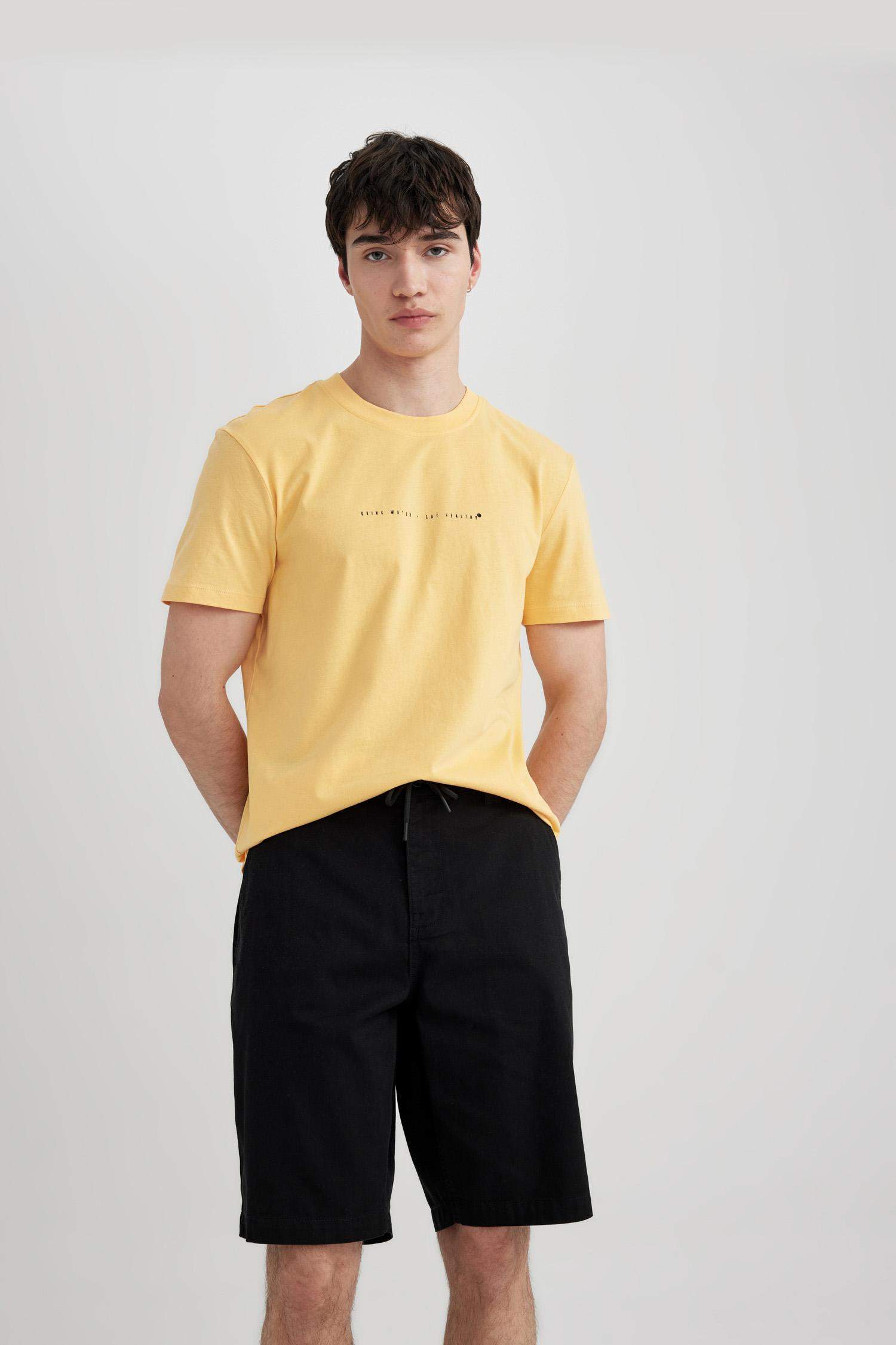 Short Bermuda à Coupe Régulière