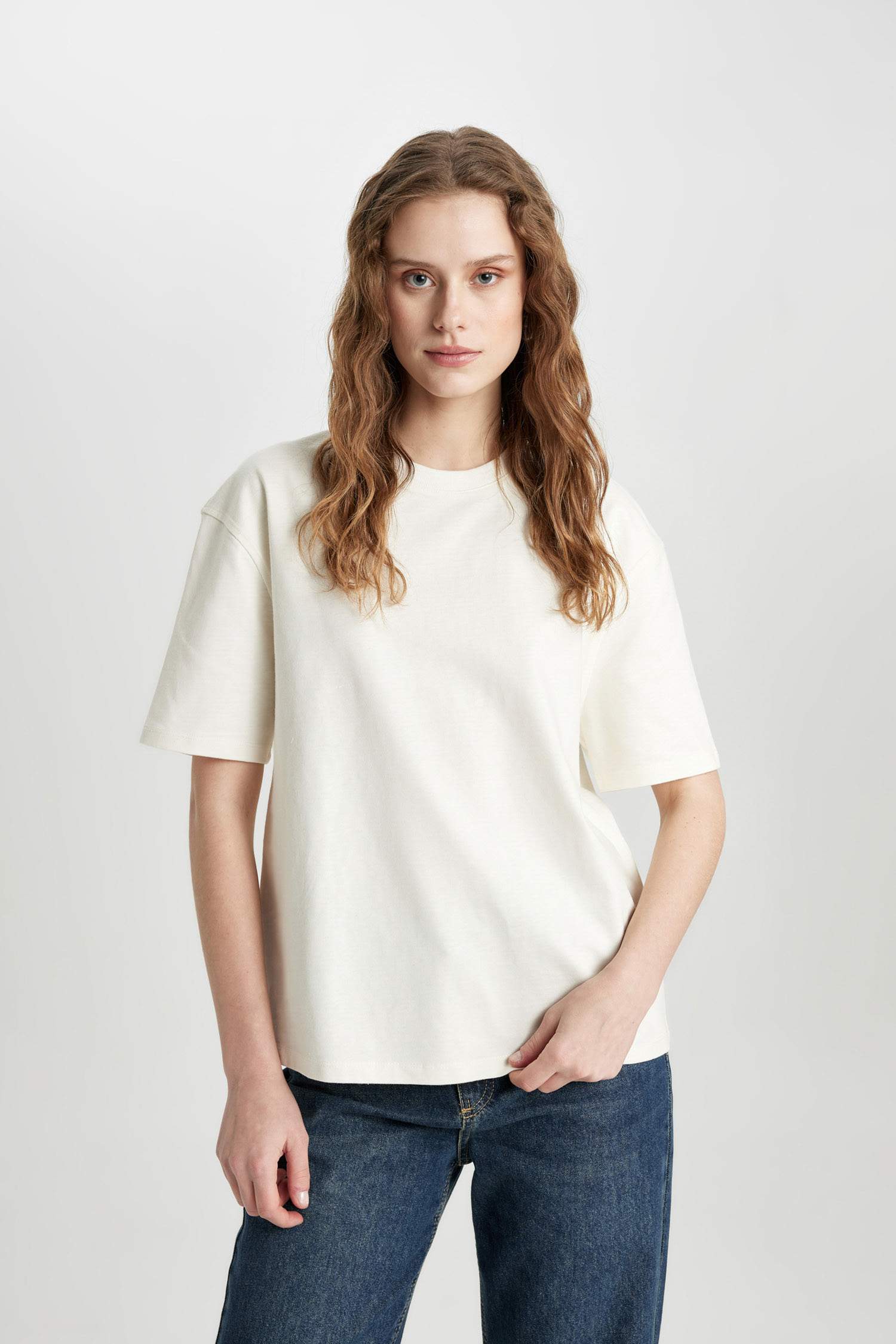 Relax Fit Crew Neck Premium Basic T-Shirt