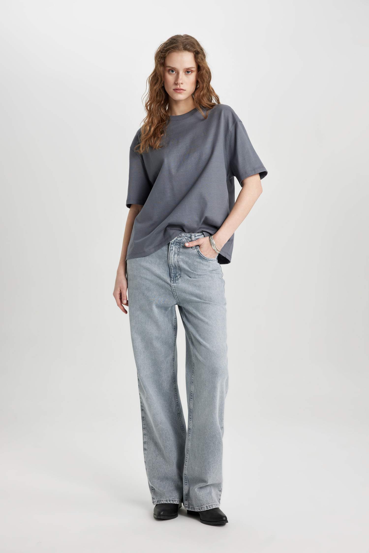 Relax Fit Crew Neck Premium Short Sleeve T-Shirt