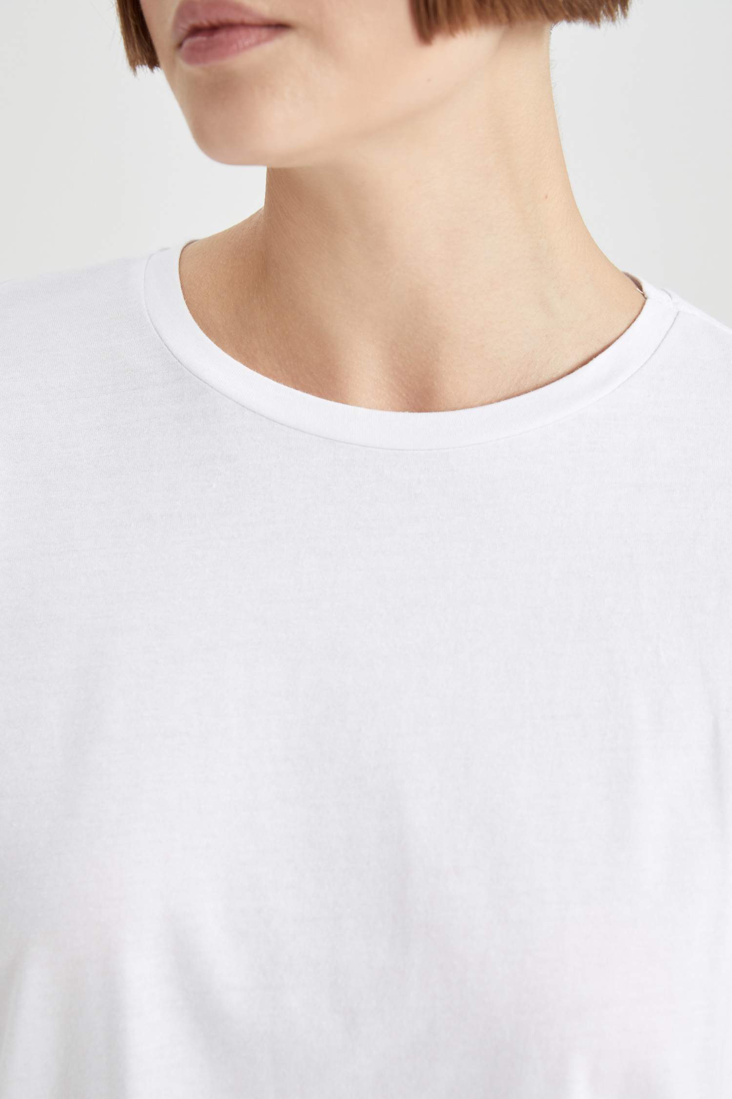 Oversize Geniş Kalıp Bisiklet Yaka Penye Kısa Kollu Tişört