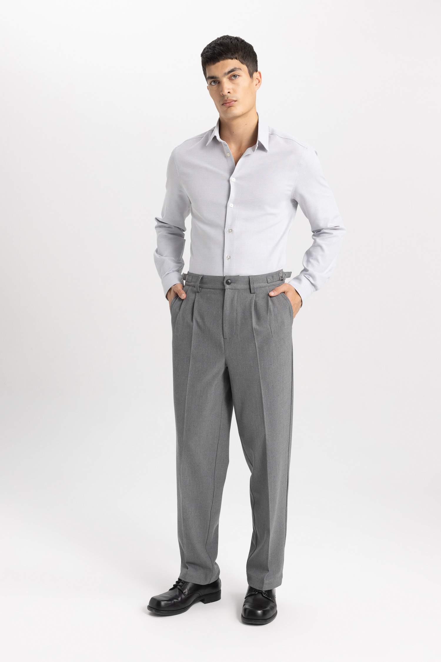 Slim Fit Dar Kesim Polo Yaka Petek Dokulu Uzun Kollu Gömlek