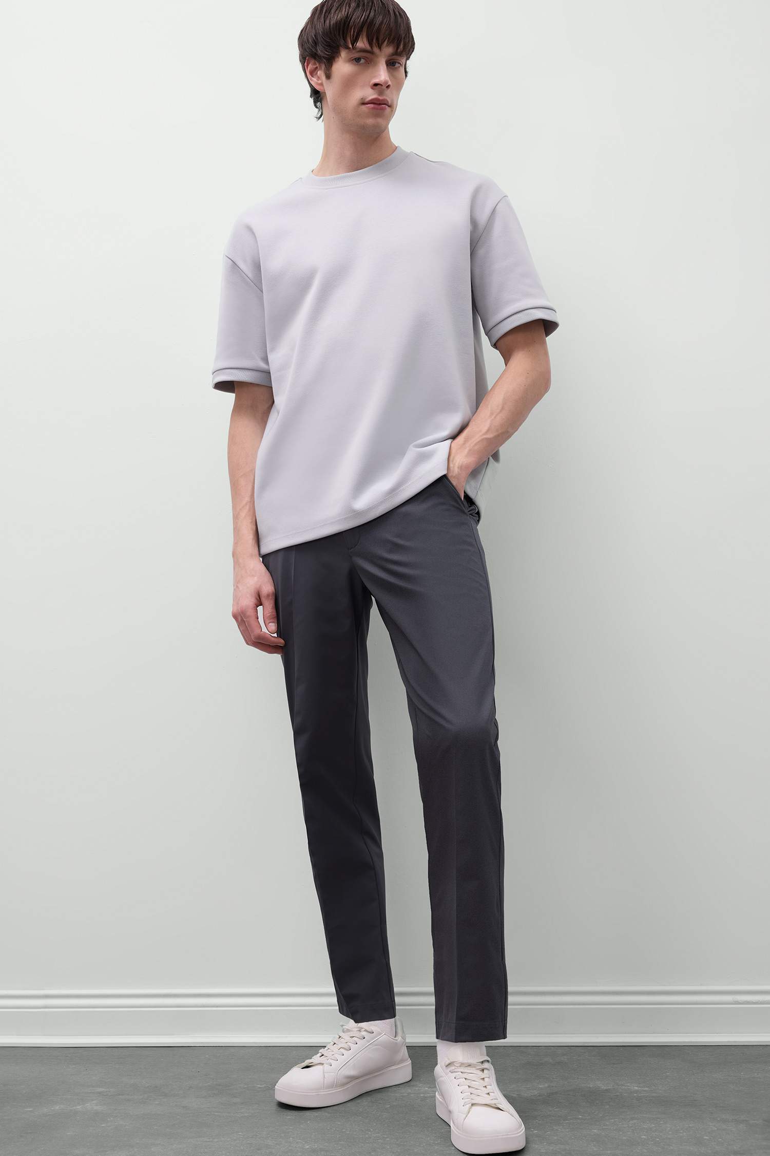 Oversize Geniş Kalıp Bisiklet Yaka Basic Düz Kısa Kollu Ağır Kumaş Tişört