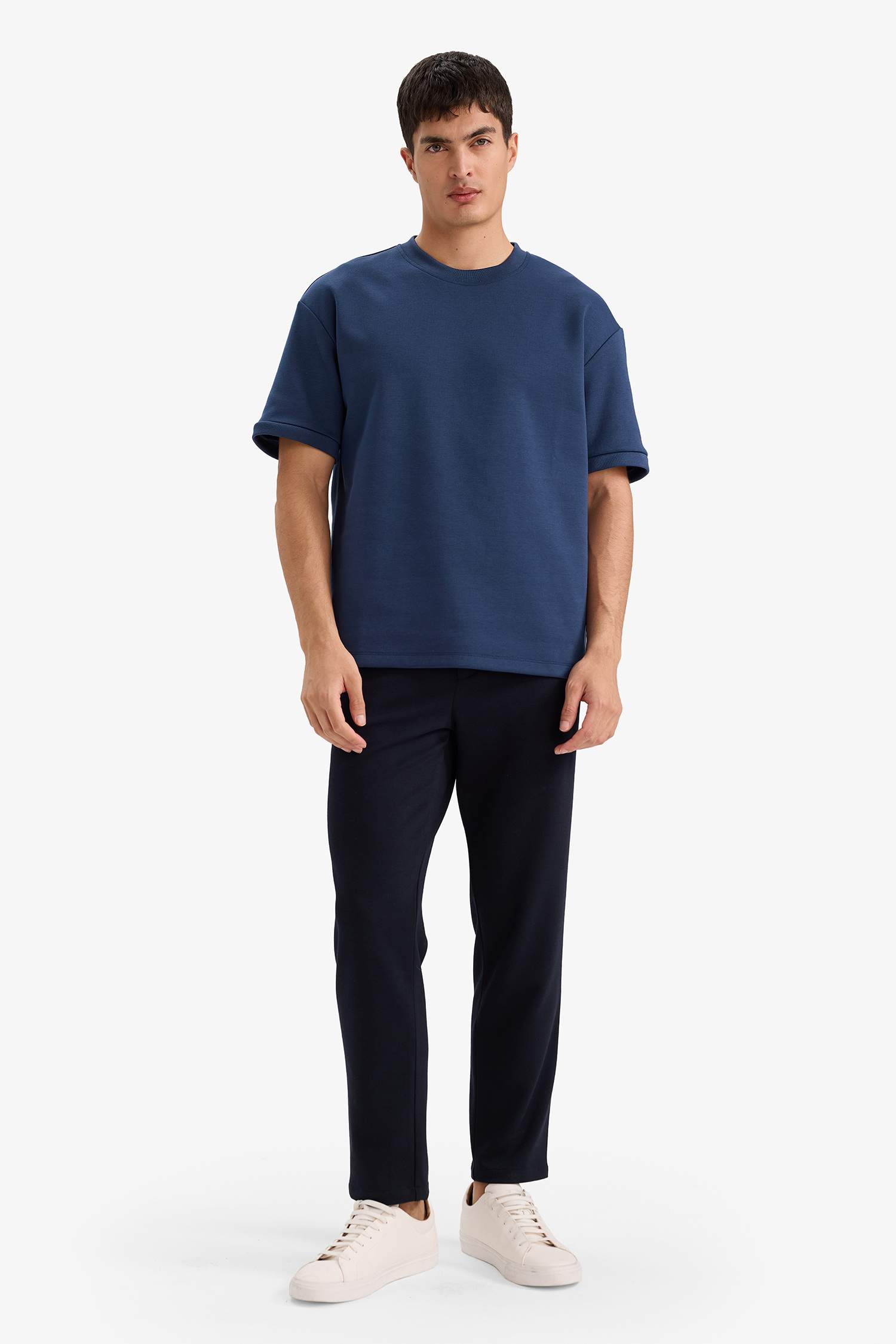 Oversize Fit Crew Neck Short Sleeve T-Shirt