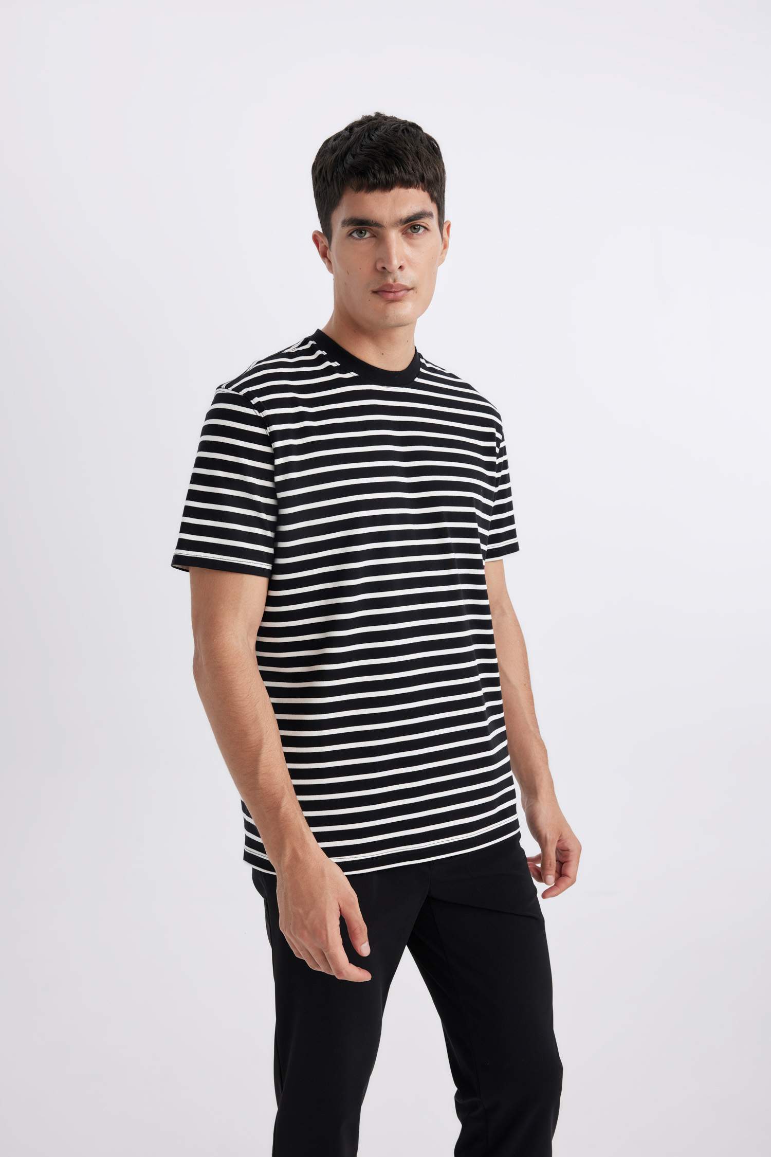 T-Shirt coupe régulière Col Rond