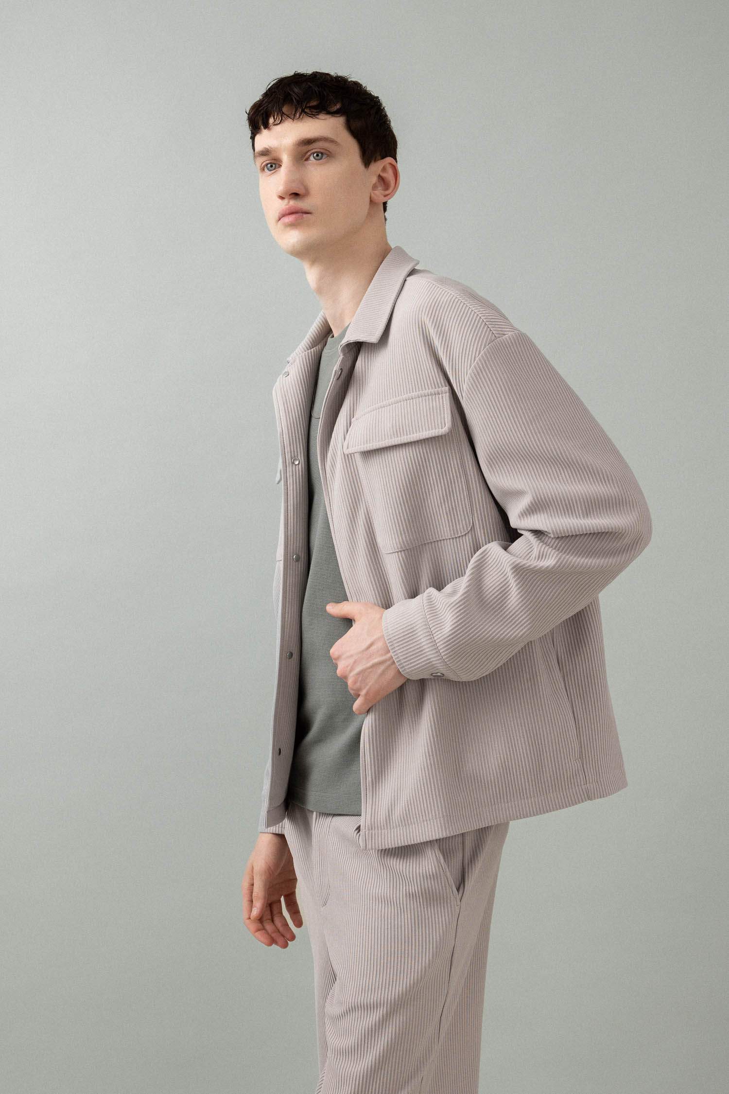 Relax Fit Gömlek Yaka Pilise Çıtçıtlı Cepli Gömlek Ceket