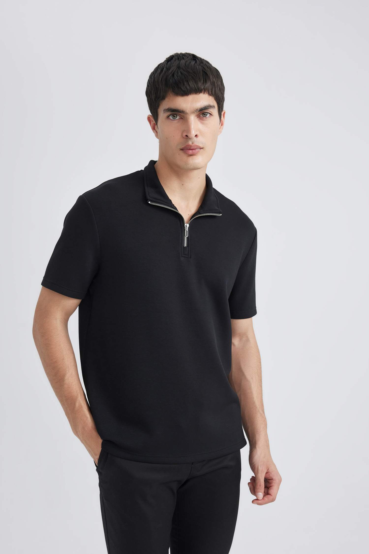 Regular Fit Stand Collar Half Zipper Heavy Fabric T-Shirt