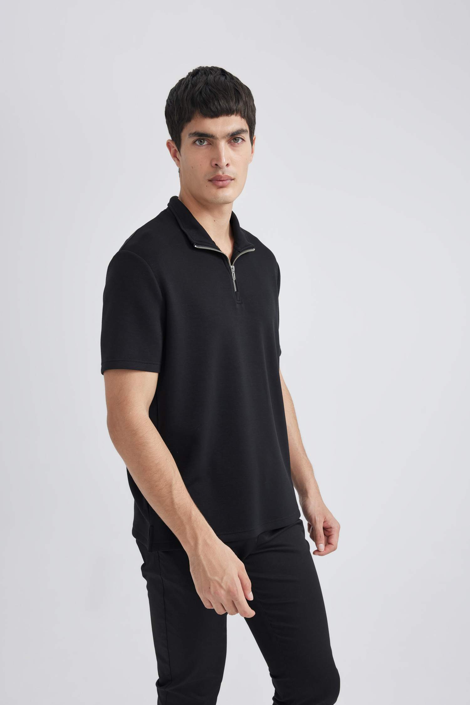 Regular Fit Stand Collar Half Zipper Heavy Fabric T-Shirt