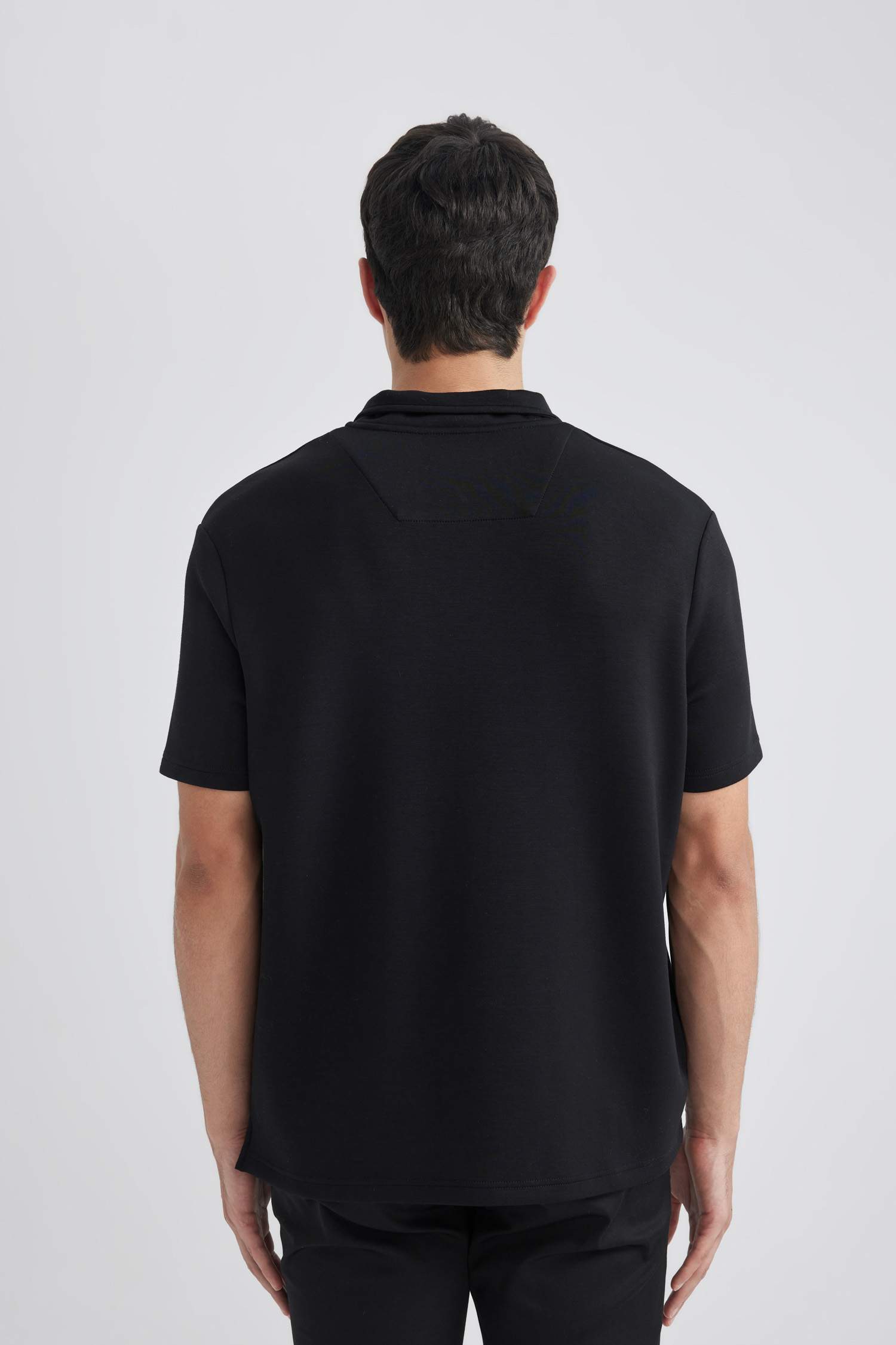 Regular Fit Stand Collar Half Zipper Heavy Fabric T-Shirt