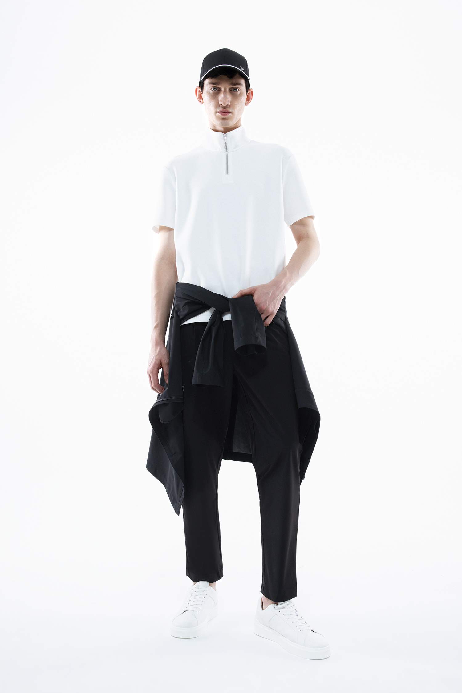 Regular Fit Stand Collar Half Zipper Heavy Fabric T-Shirt