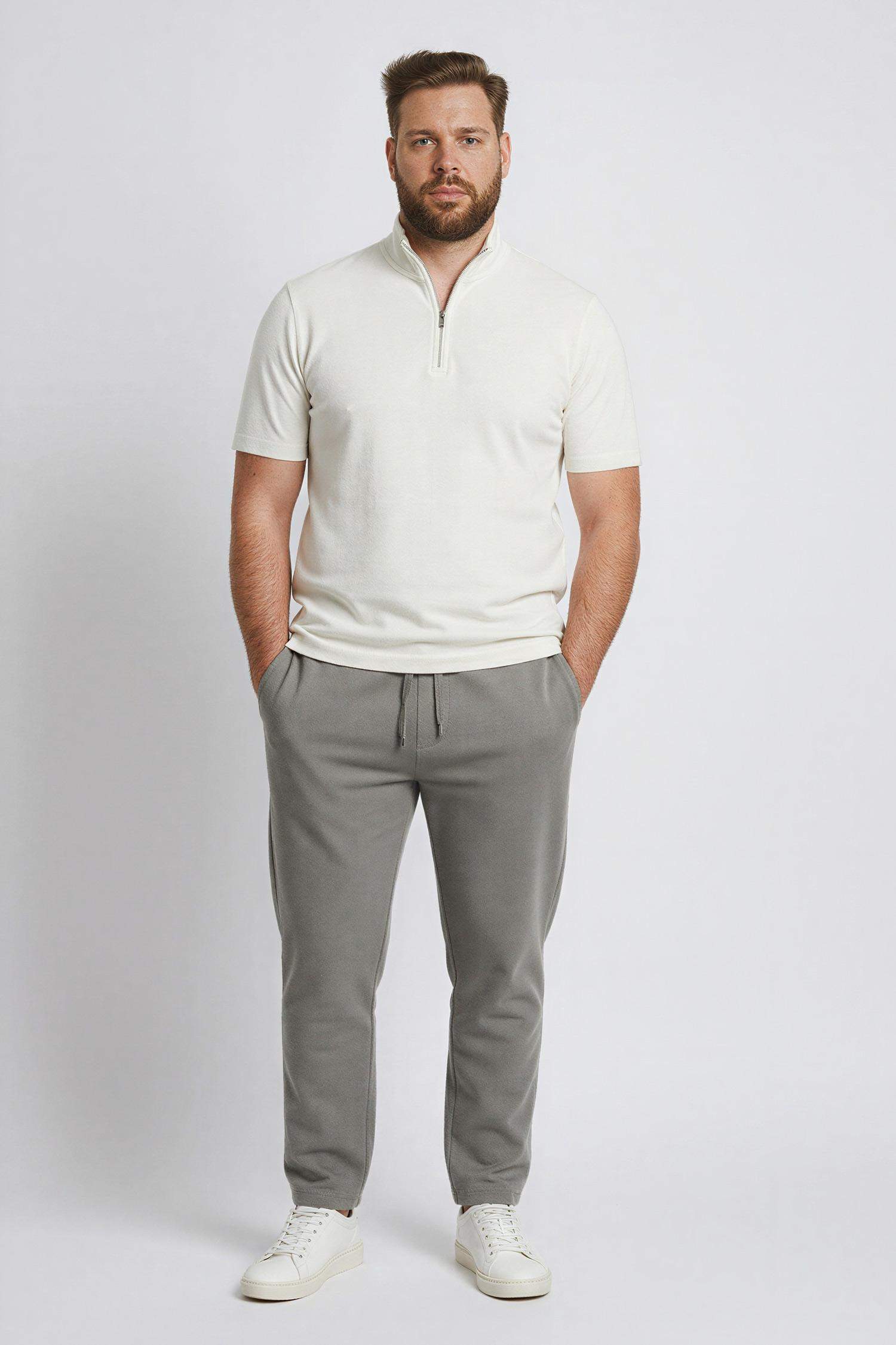 Regular Fit Dik Yaka Yarım Fermuarlı Modal Karışımlı Ağır Kumaş Kısa Kollu Tişört