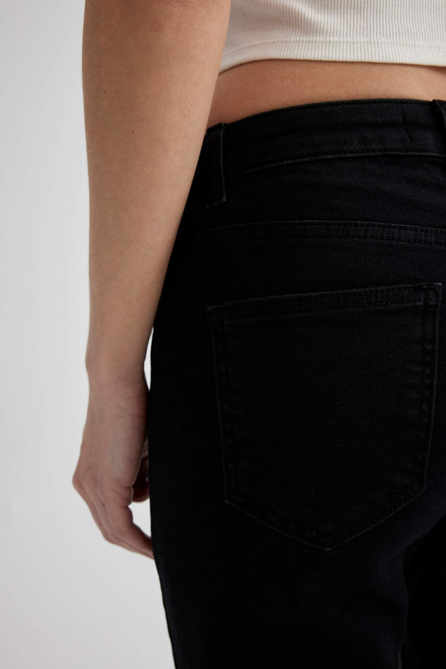 Rebeca Skinny Fit Normal Waist Long Jeans