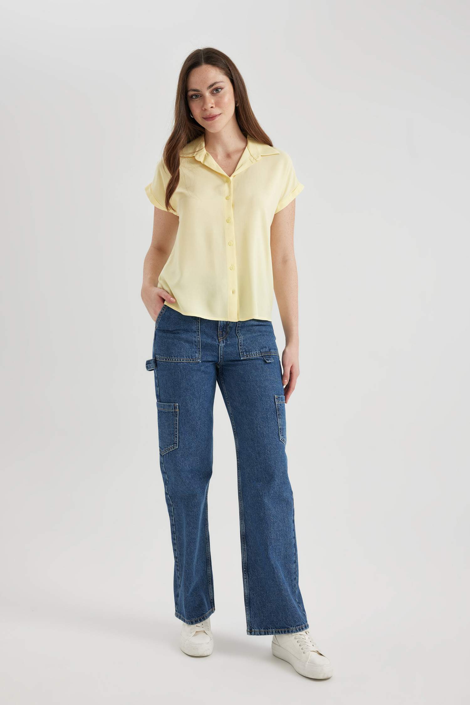 بنطرون جينز كارجو ولادي برجل واسع وخصر عالي