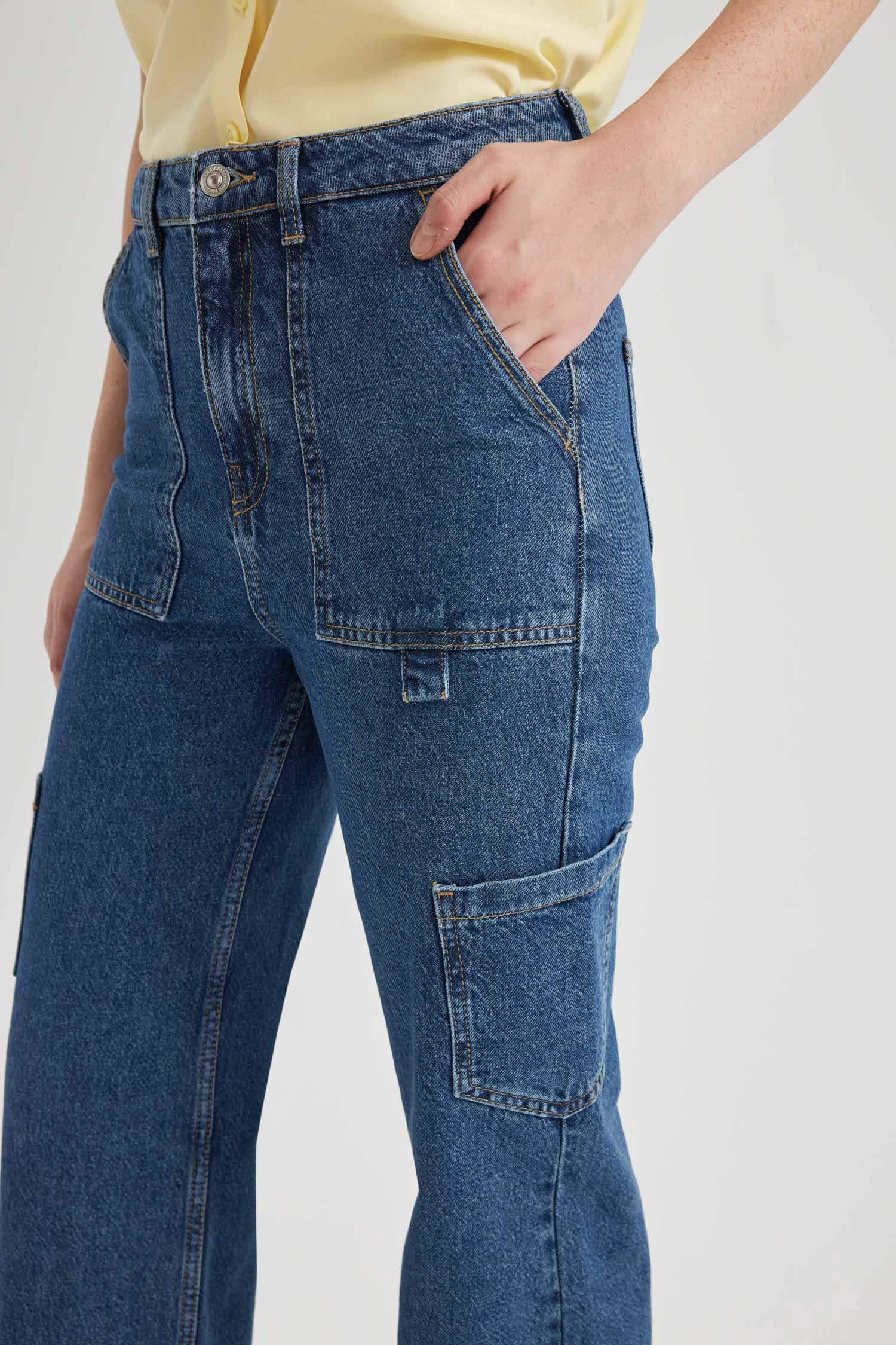 بنطرون جينز كارجو ولادي برجل واسع وخصر عالي