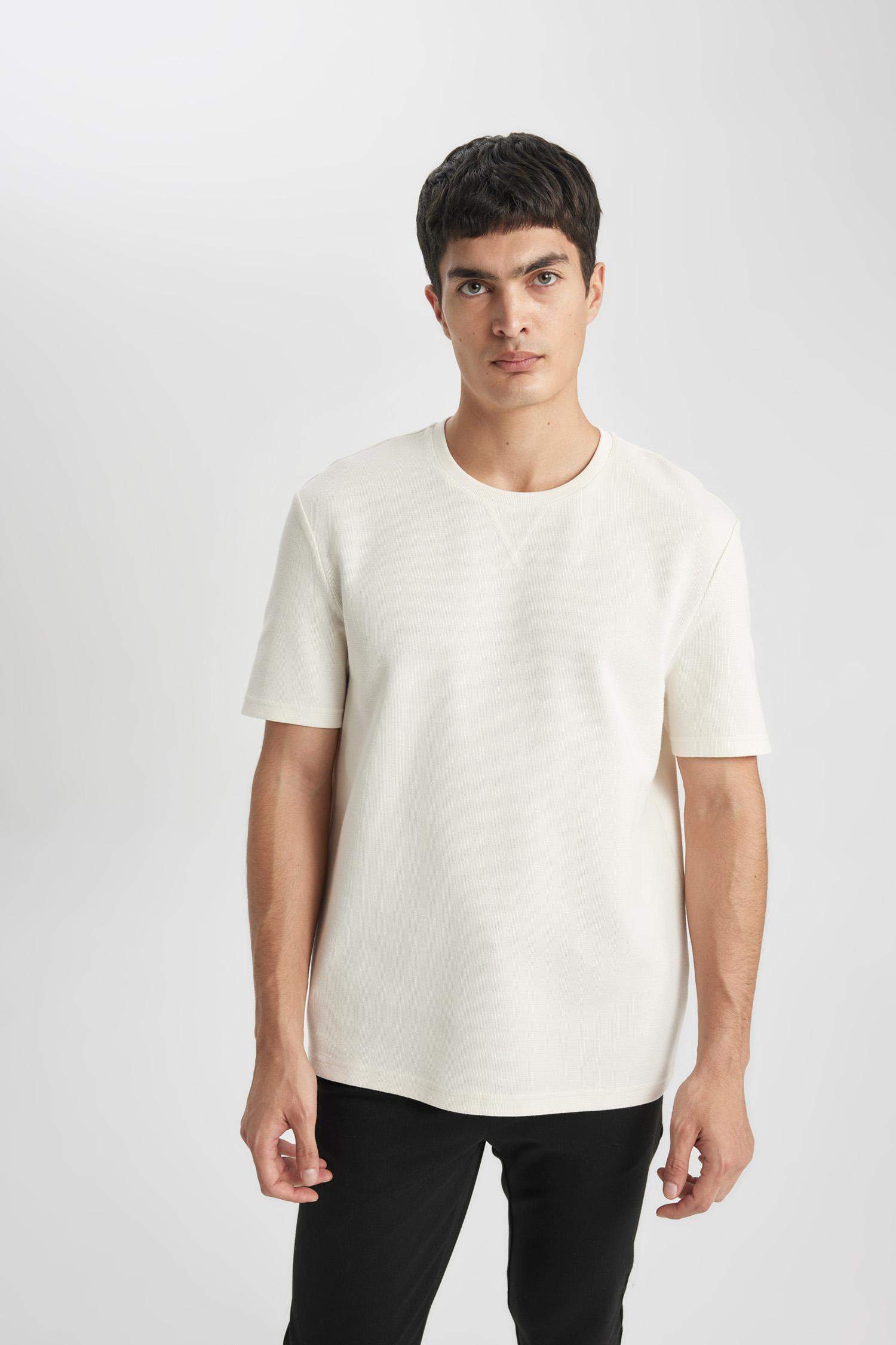 Regular Fit Crew Neck Short Sleeve T-Shirt