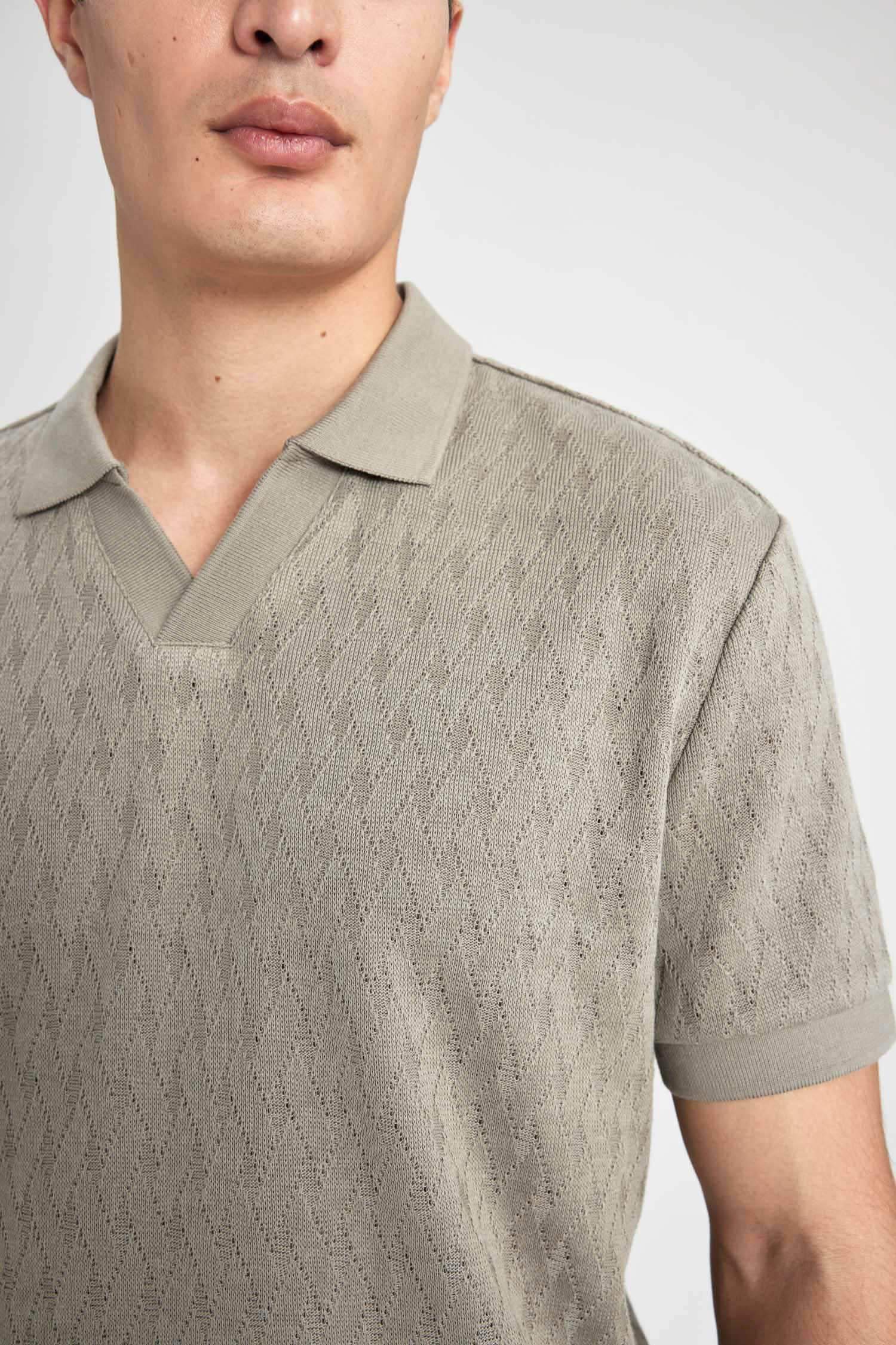 تيشيرت بولو نص ردن قصة عادية