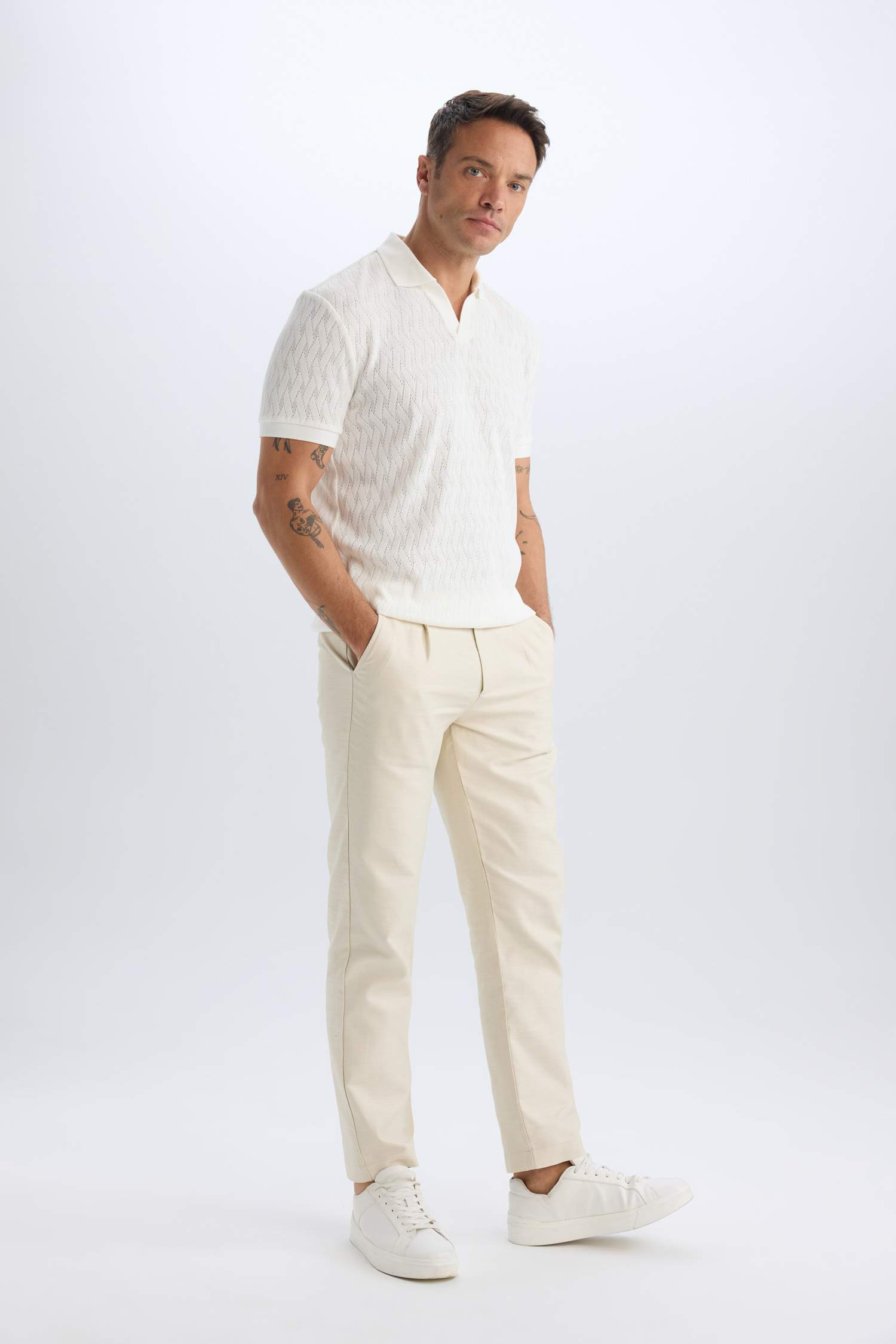 تيشيرت بولو كريب قصة عادية