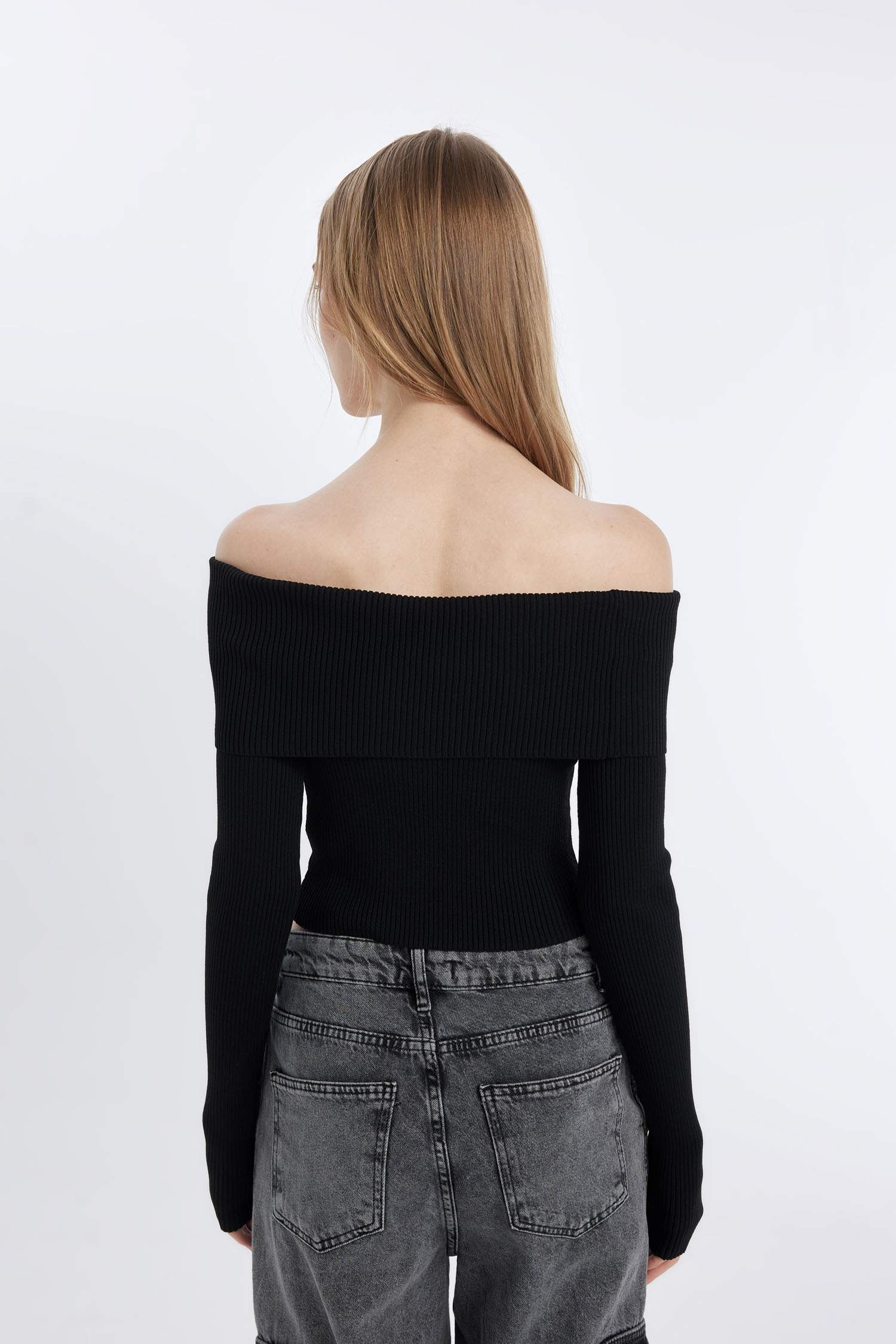 Slim Fit Dar Kesim Açık Omuz Basic Düz Triko Kazak