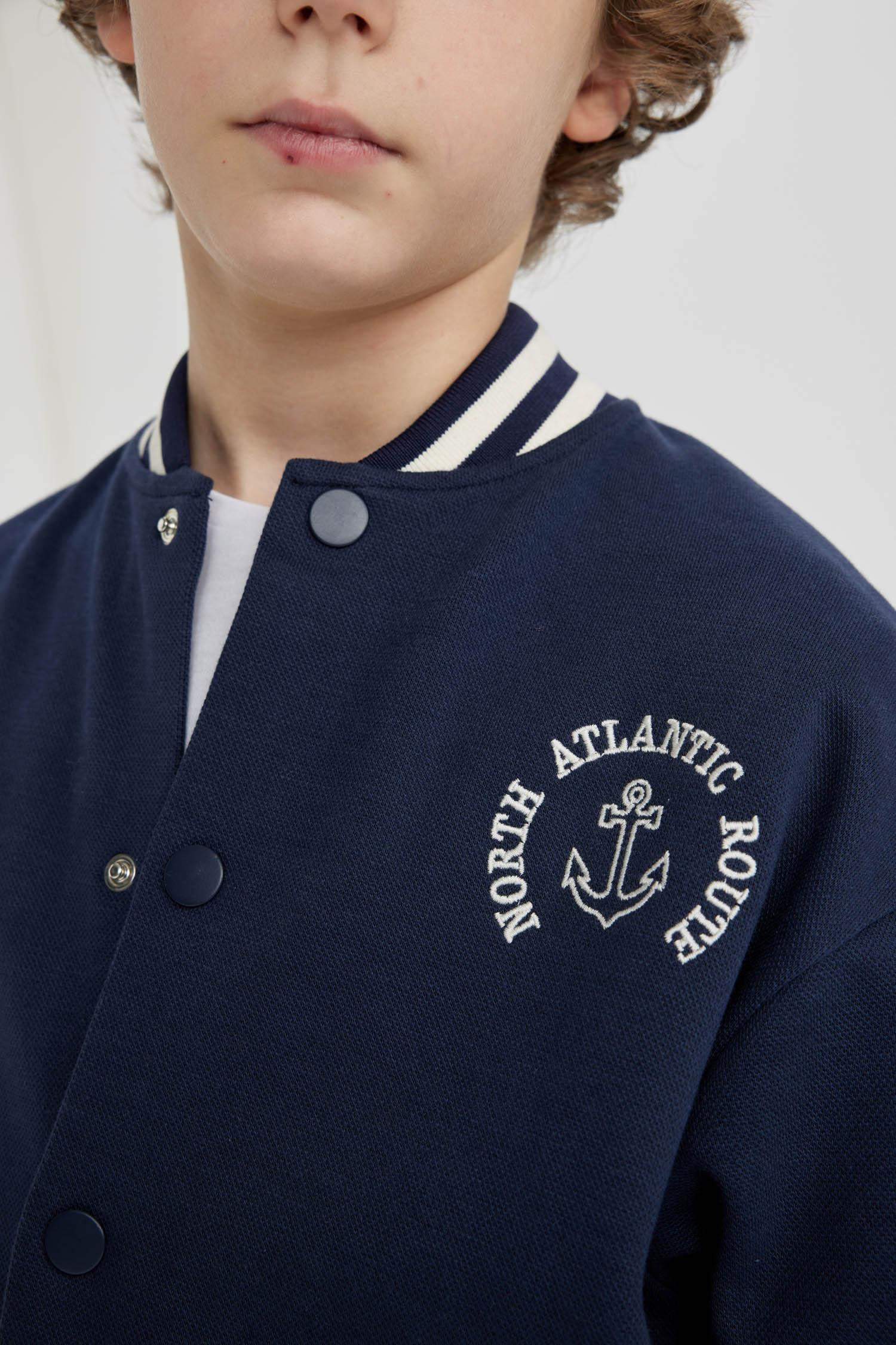 Erkek Çocuk Kolej Yaka Baskılı Çıtçıt Kapamalı Çift Cepli Mevsimlik Bomber Hırka