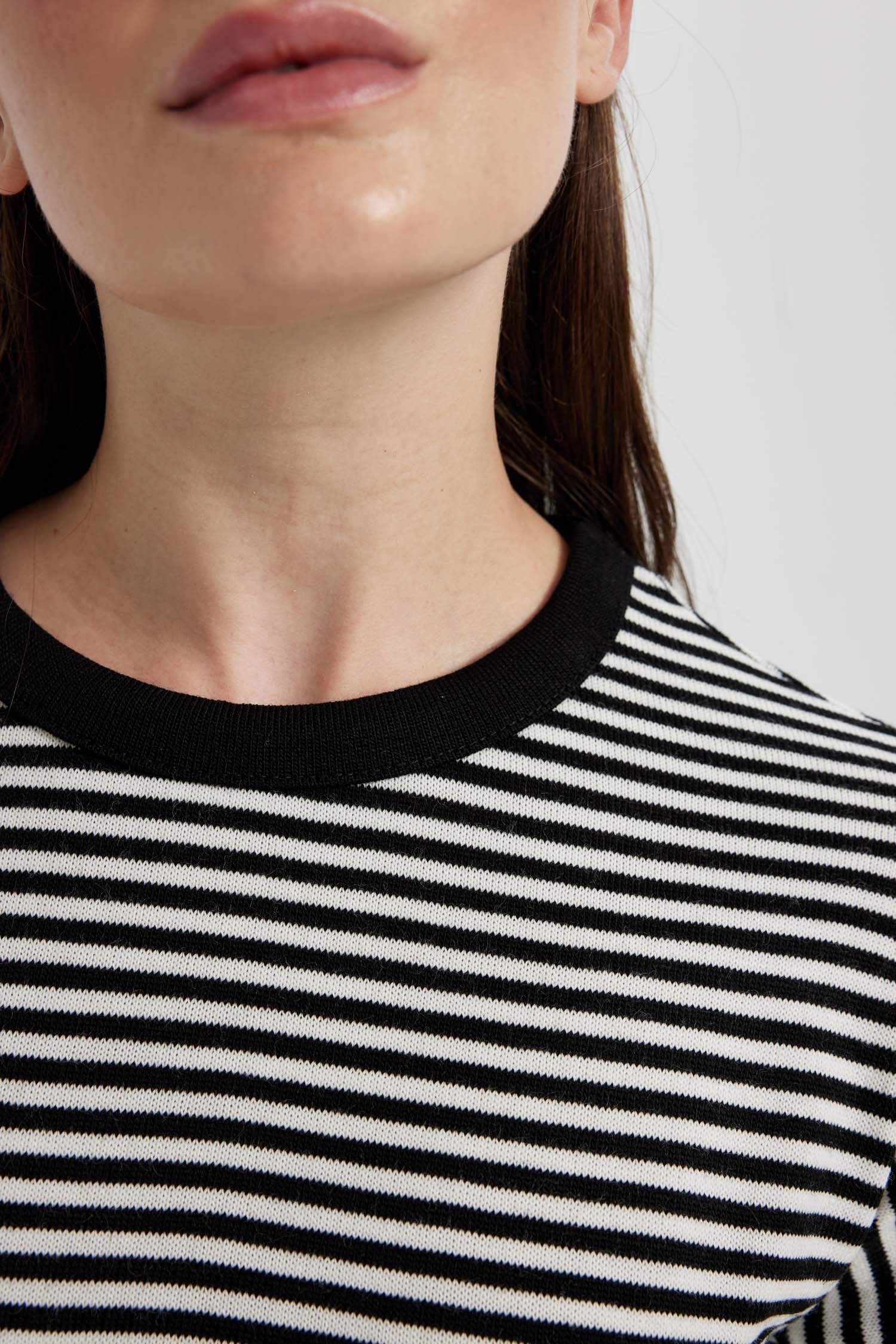 Regular Fit Crew Neck Striped Knitted Pullover Tunic