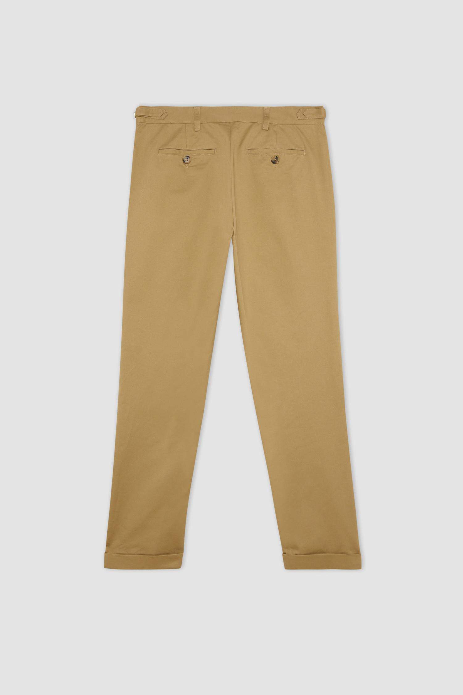 بنطرون تويل برجل ضيق