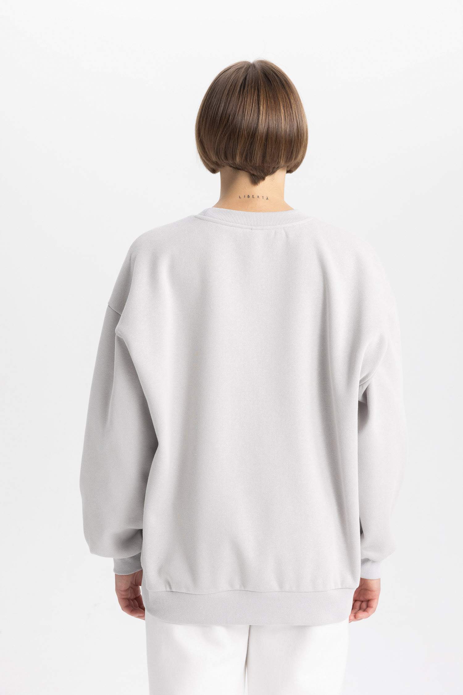 Oversize Fit Geniş Kalıp Bisiklet Yaka Baskılı Kalın Kumaş Sweatshirt