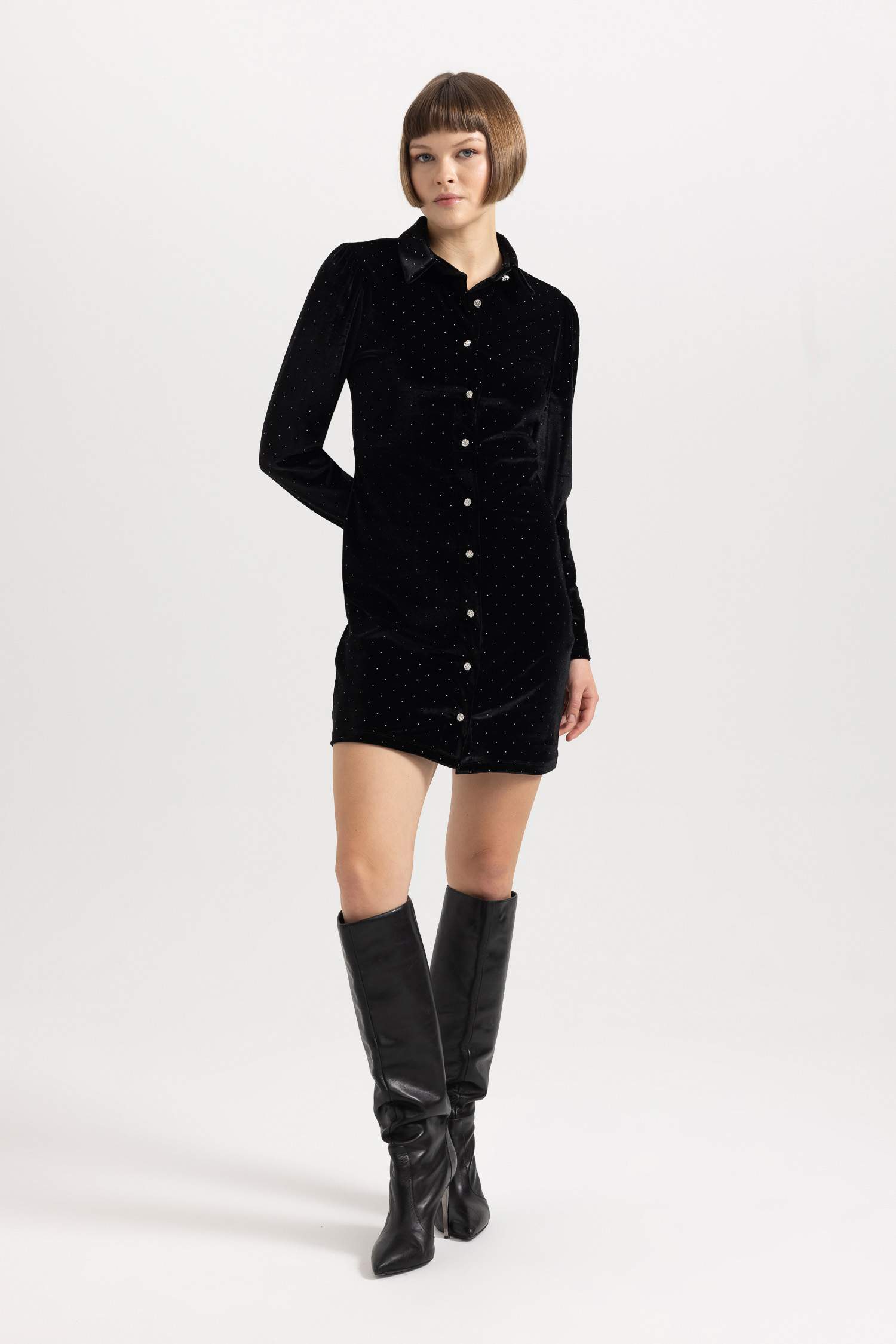 فستان قصير كم طويل بياقة قميص