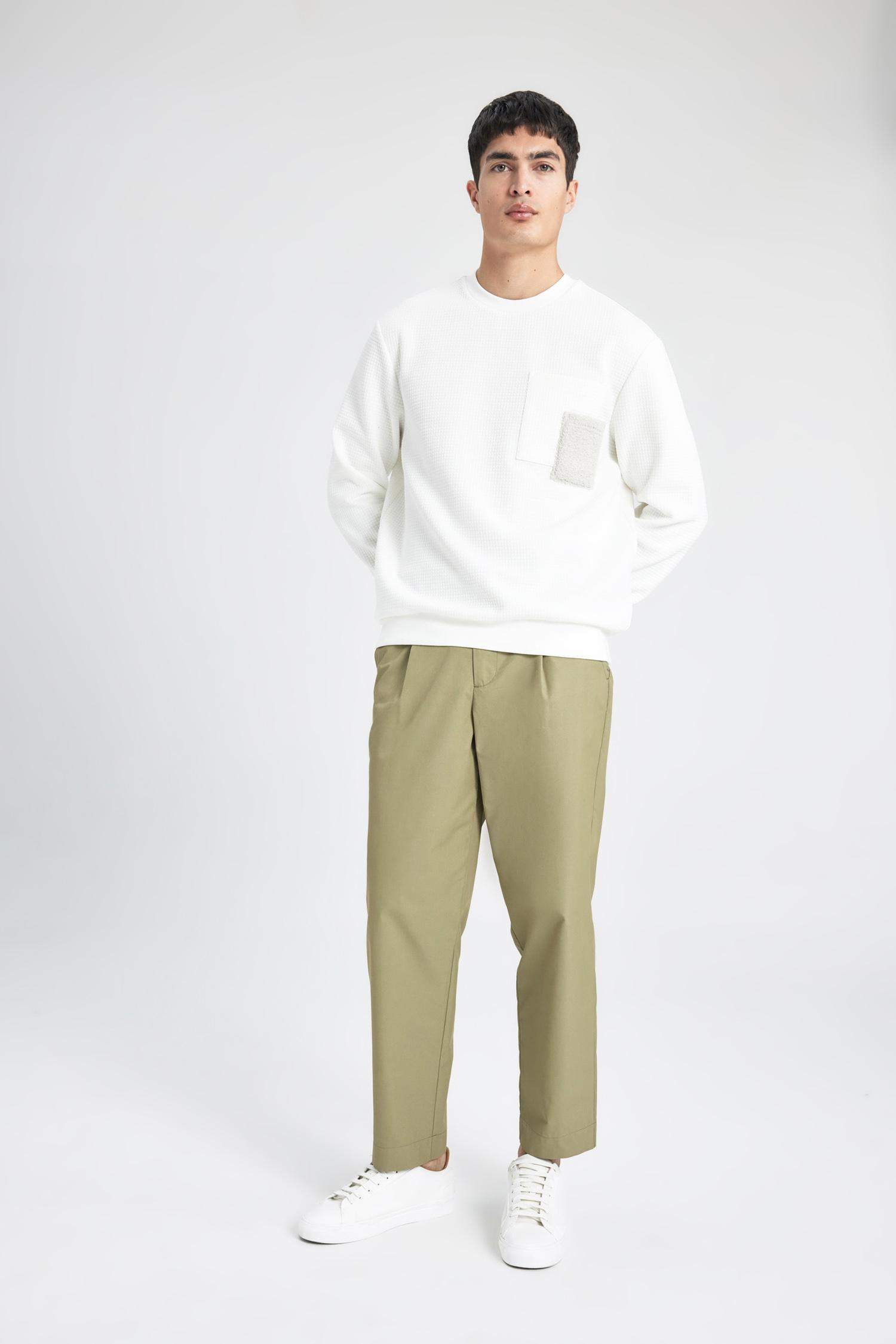 Yazlık Kumaş Pantolon Tapered Fit Normal Kesim Düz Paça Cepli