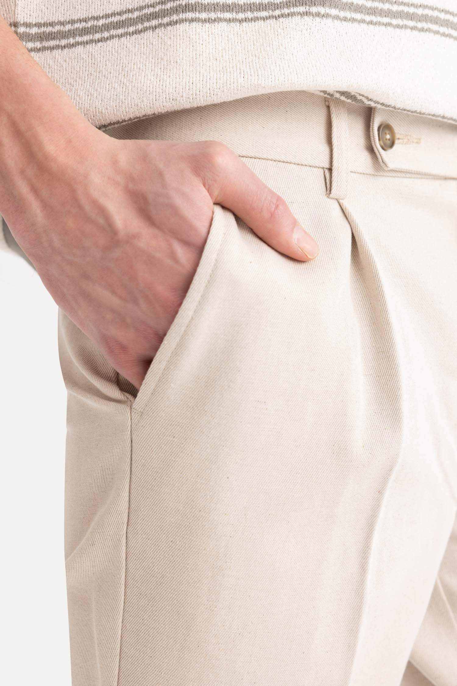 بنطرون تويل قصة عادية