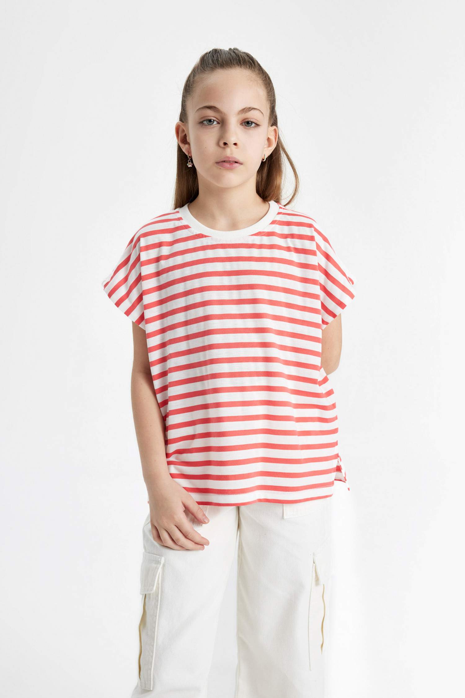 T-shirt oversize rayé à col rond et manches courtes pour fille