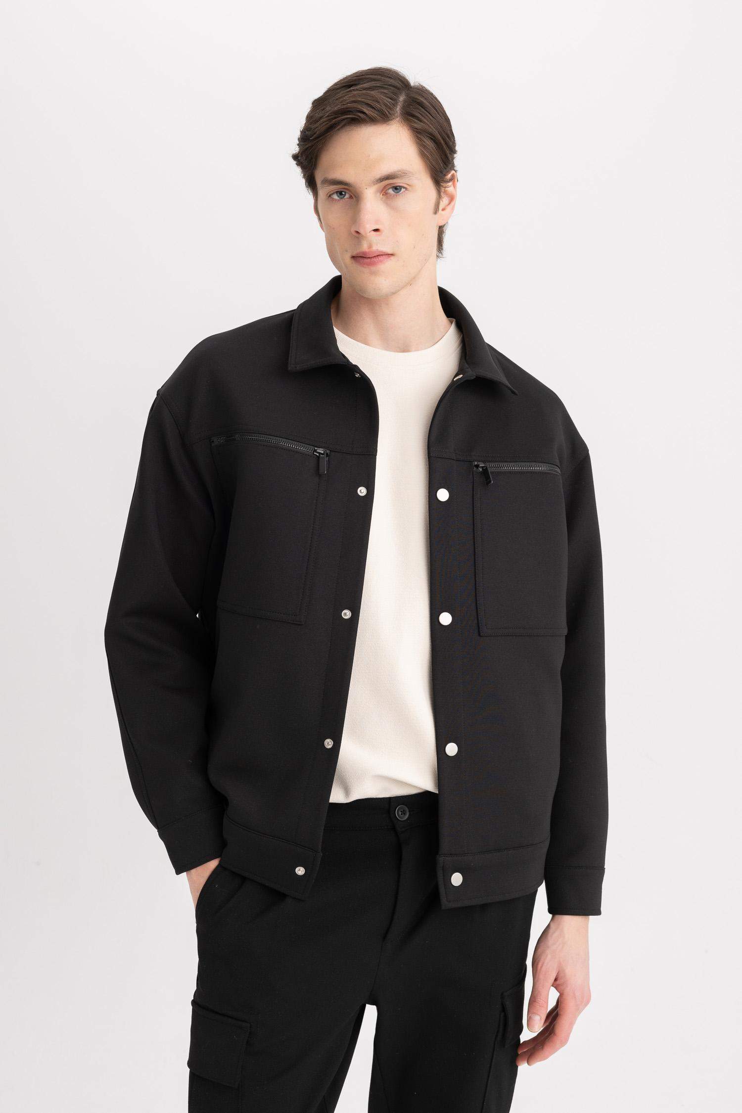 جاكيت خفيف قصة مريحة برقبة بولو