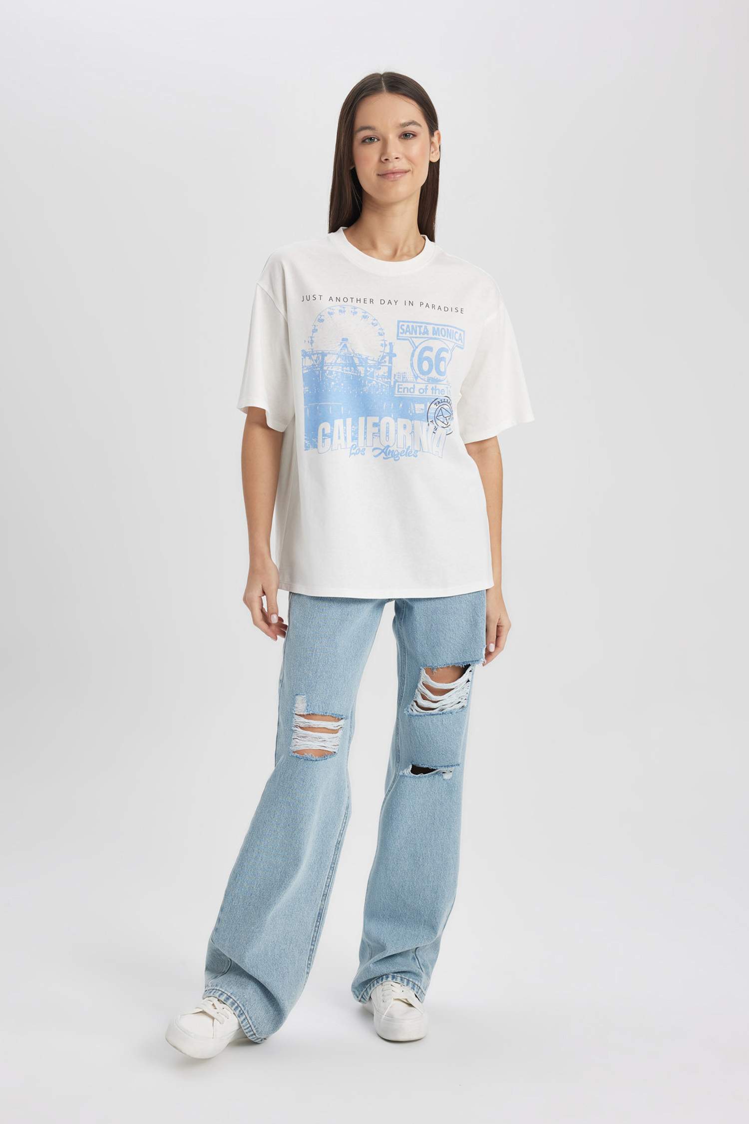 Loose Fit Crew Neck Printed Short Sleeve T-Shirt