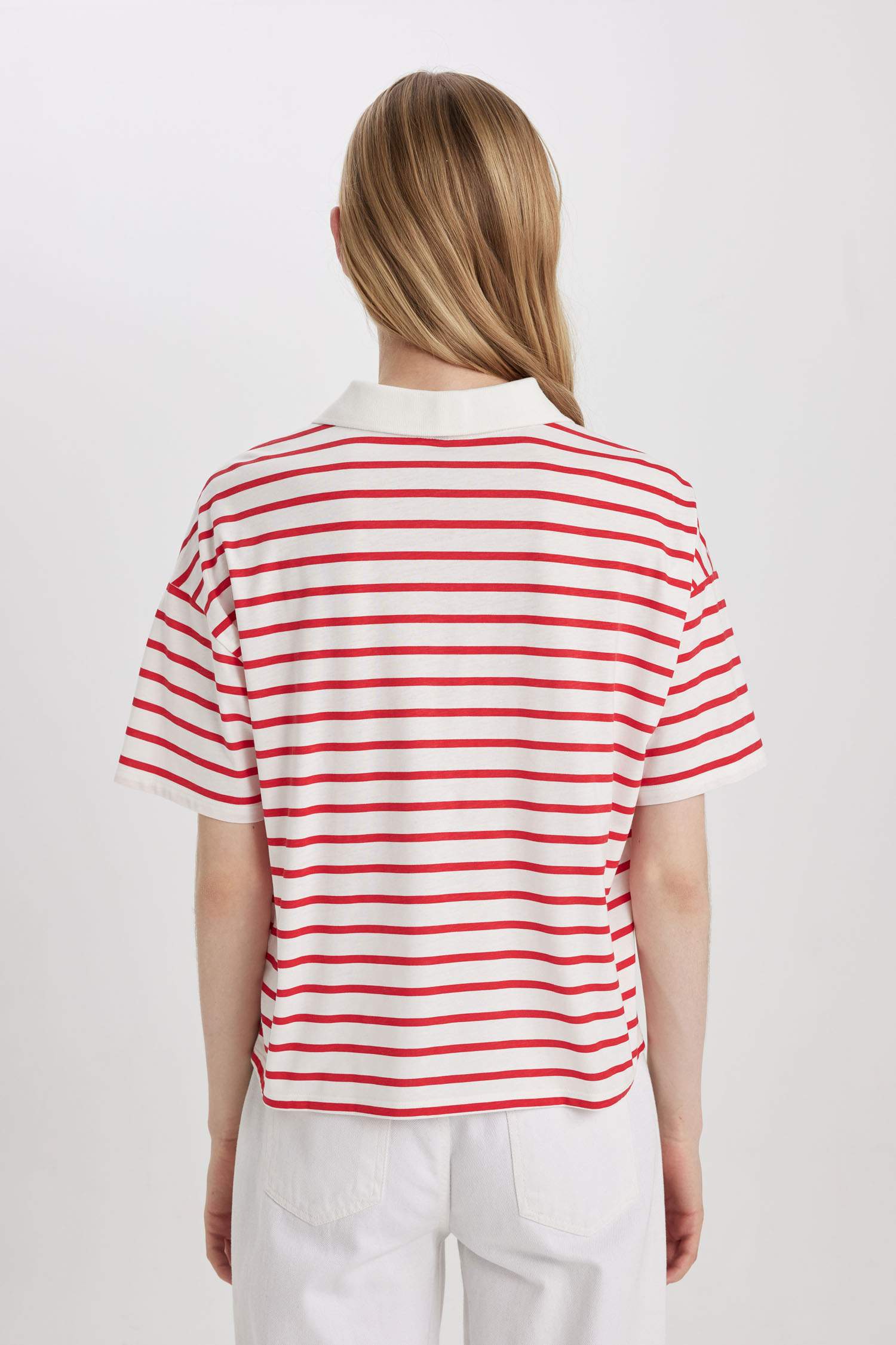 Футболка-поло свободного кроя в полоску