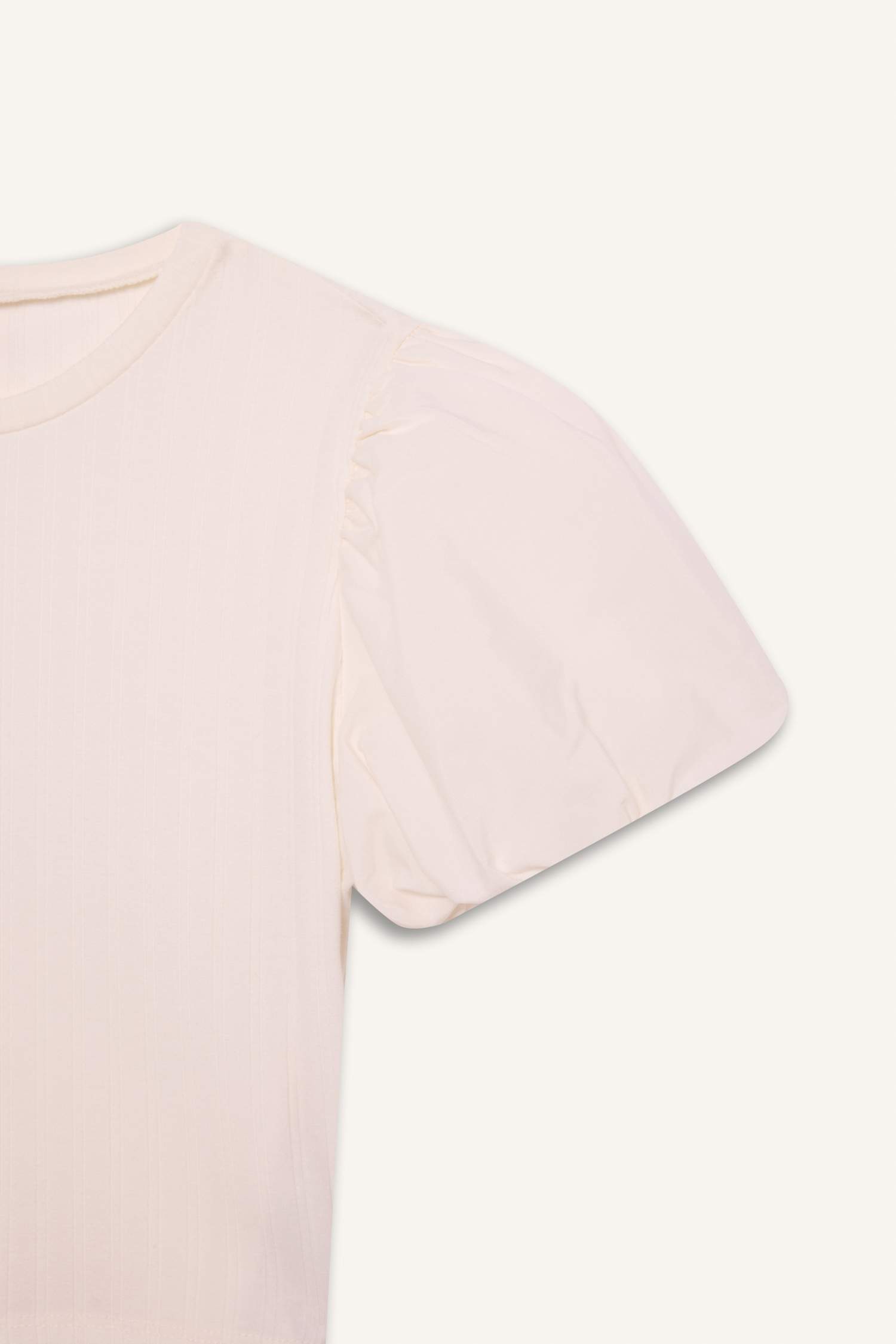 تيشيرت نص ردن بناتي مضلع سليم فيت