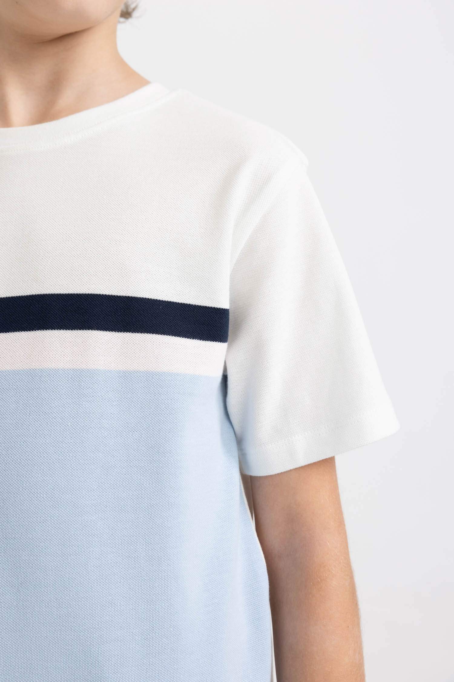 Boy Crew Neck Color Block Pique T-Shirt