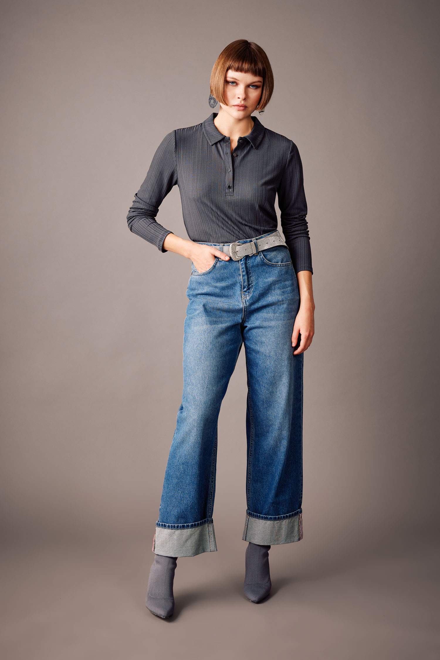 تي شيرت بولو كم طويل سليم فيت