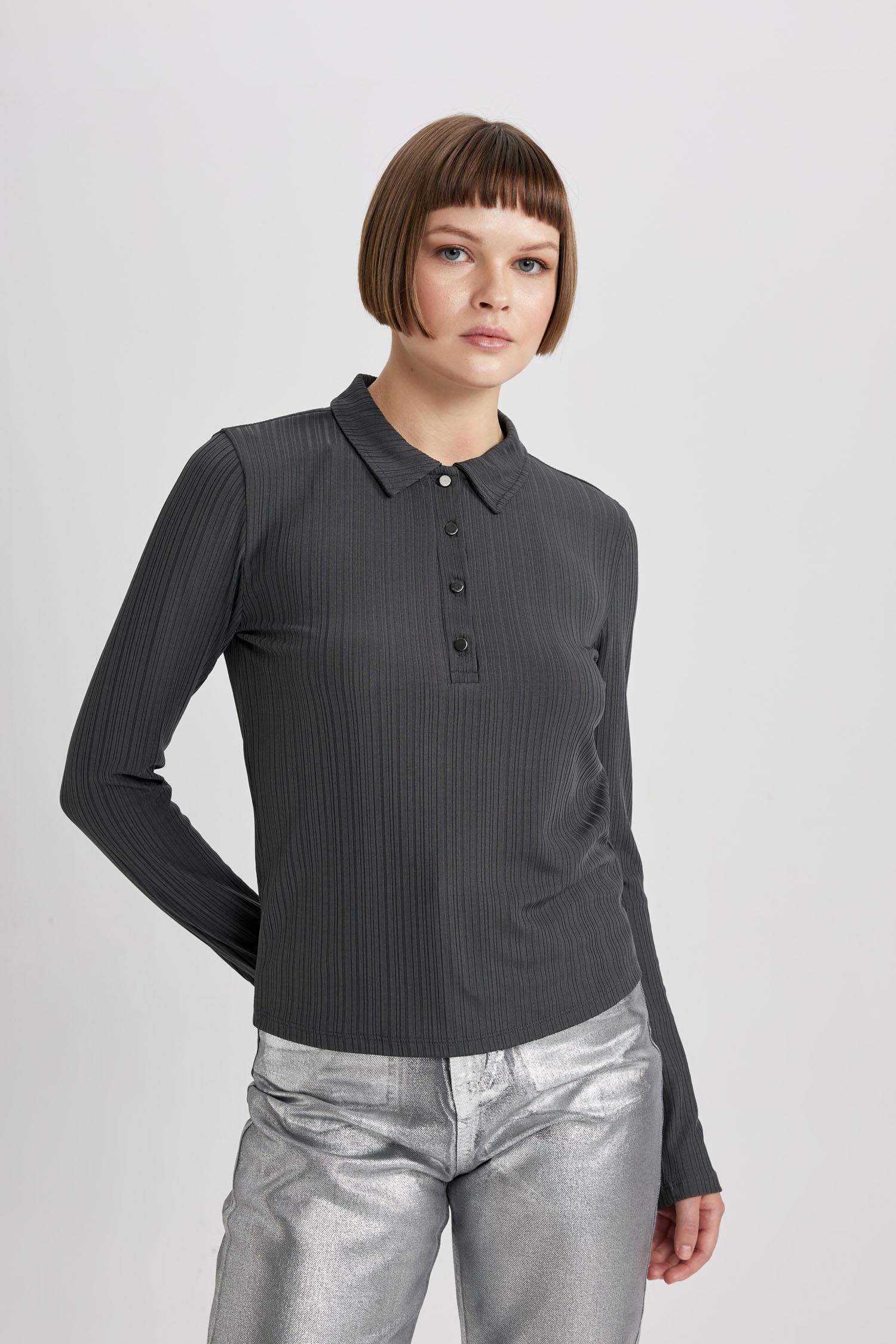 تي شيرت بولو كم طويل سليم فيت