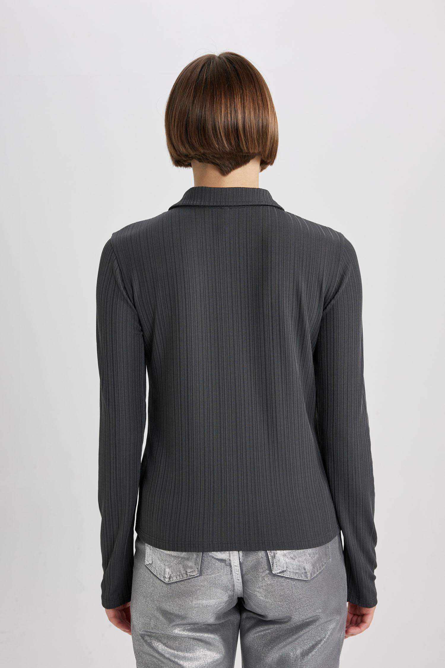 تي شيرت بولو كم طويل سليم فيت