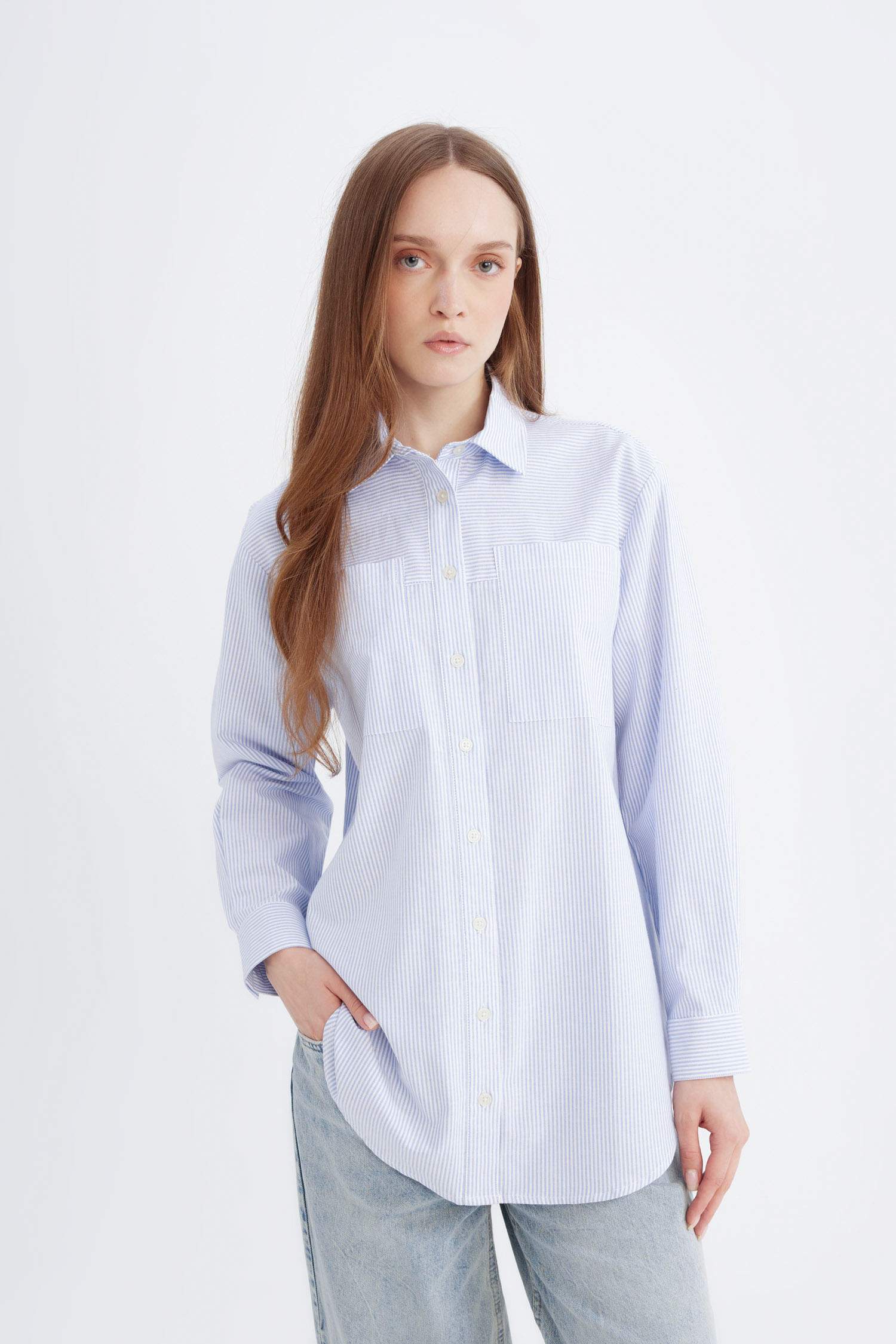 Tunique chemise longue rayée à coupe décontractée